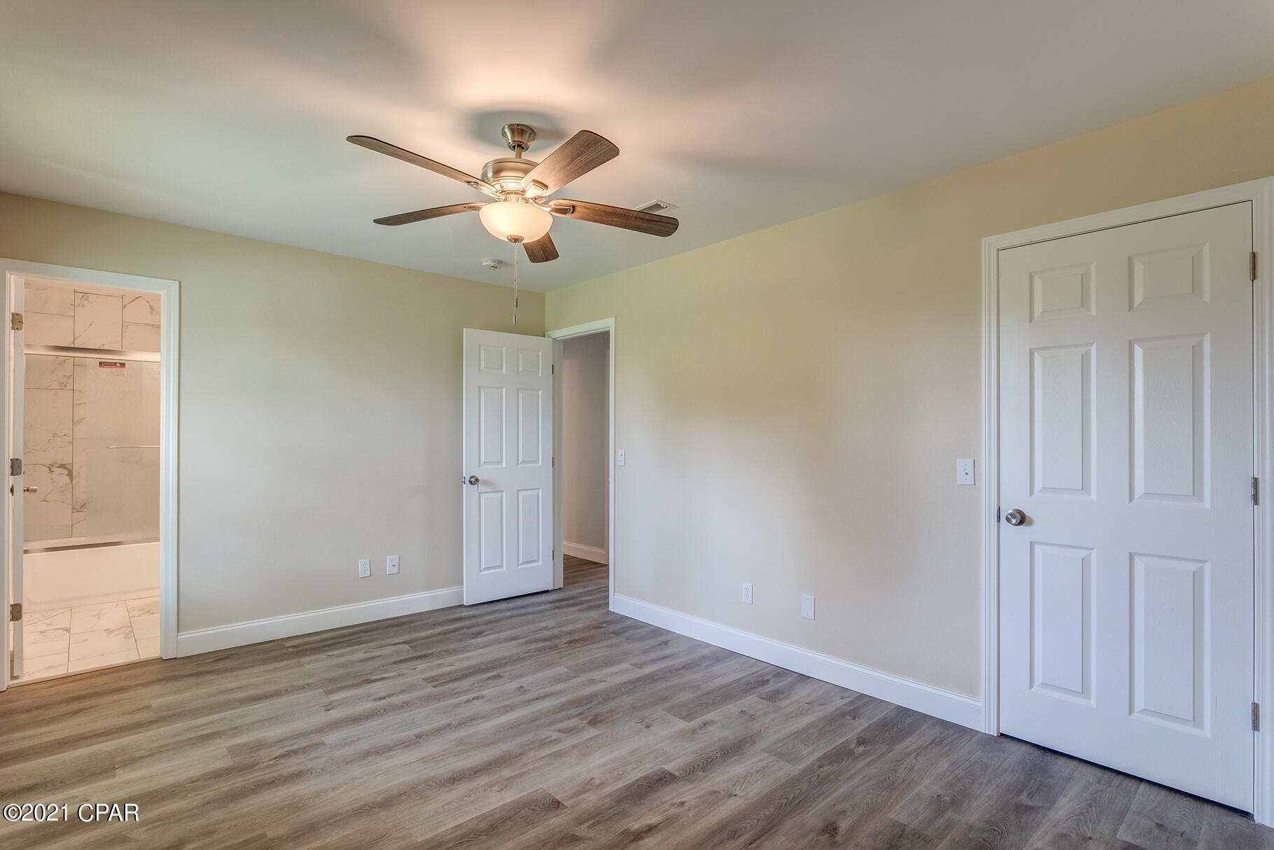 Lakeshore Heights - Residential