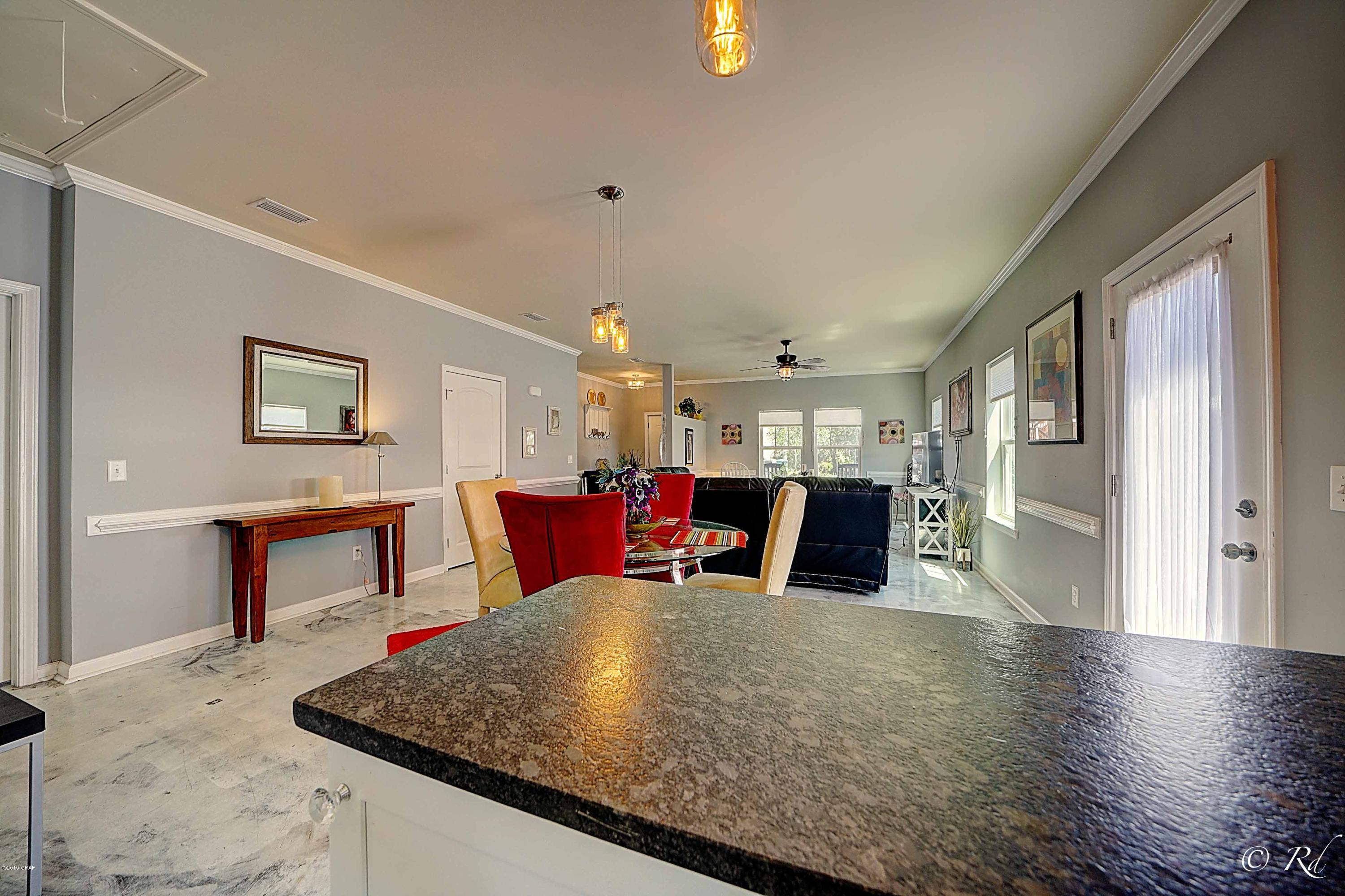 Laguna Beach Estates 7th Add - Residential