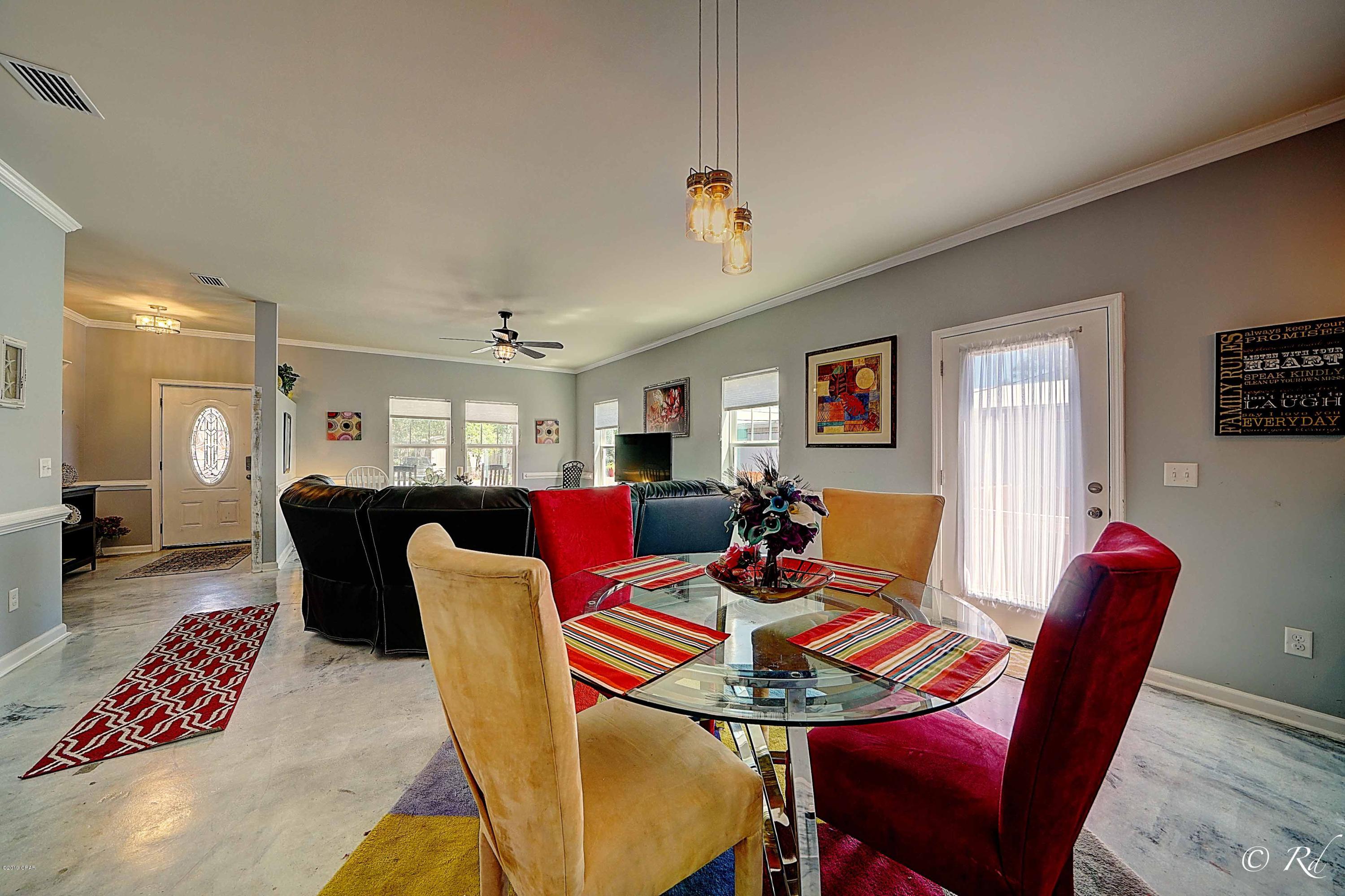 Laguna Beach Estates 7th Add - Residential