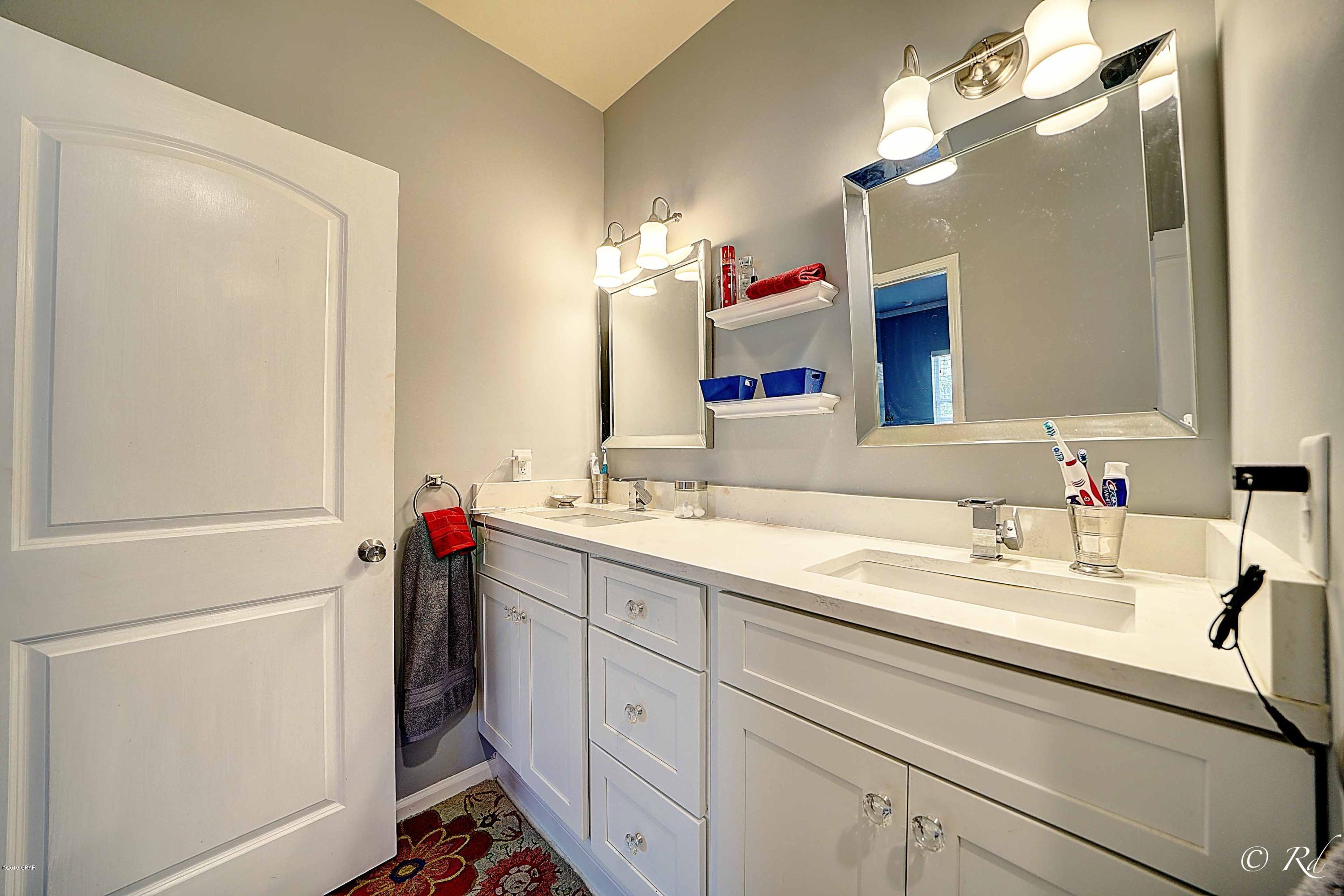 Laguna Beach Estates 7th Add - Residential