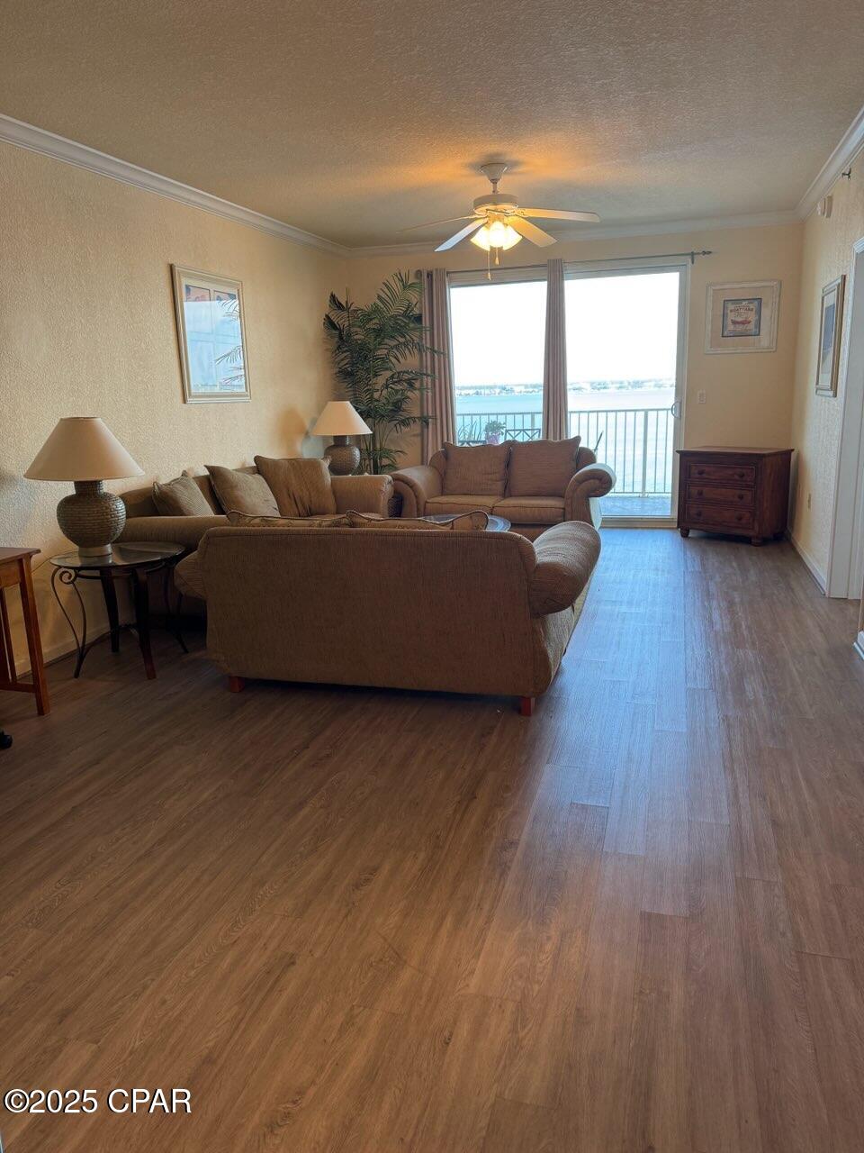 Hibiscus By The Bay - Residential