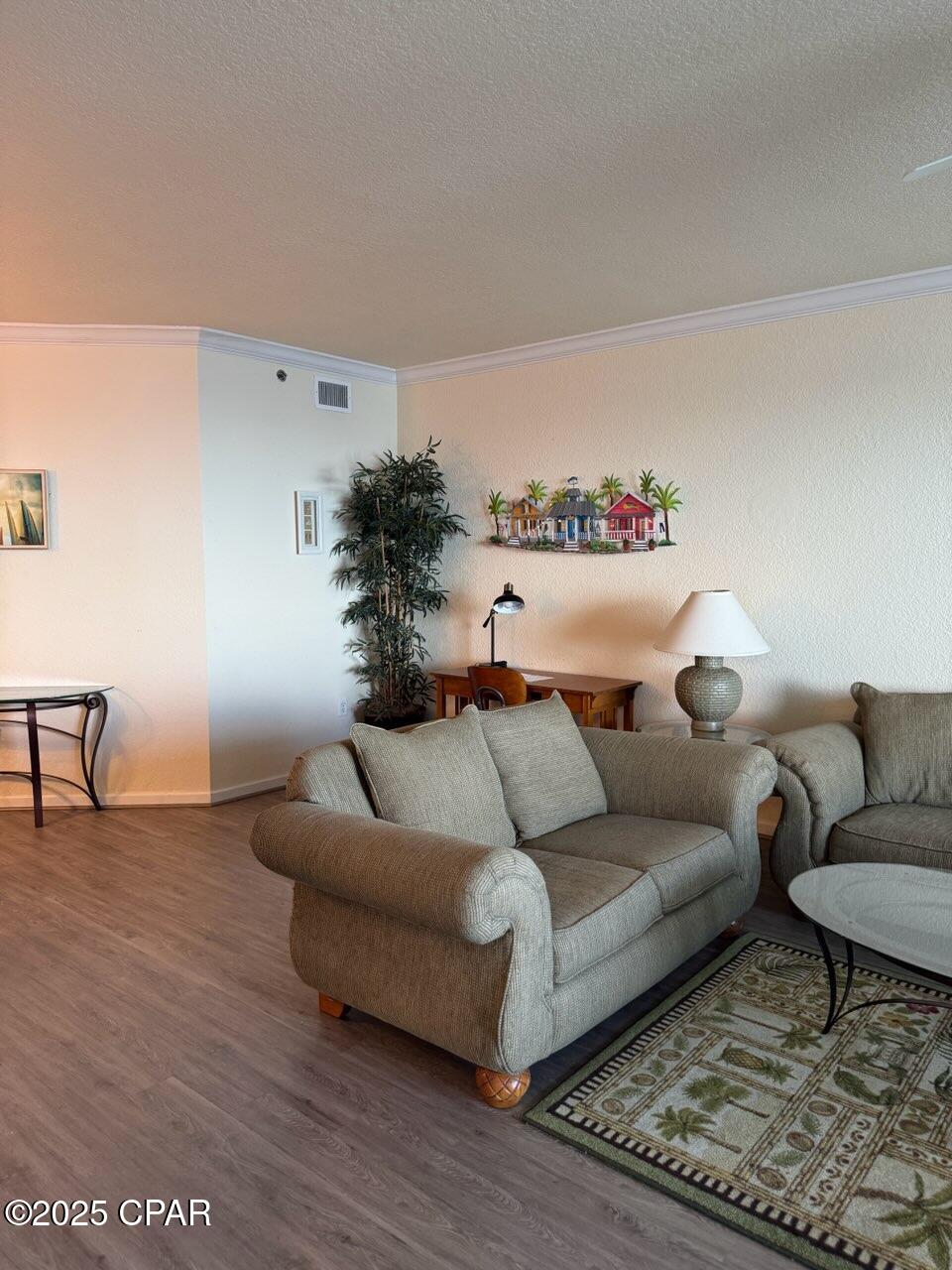 Hibiscus By The Bay - Residential