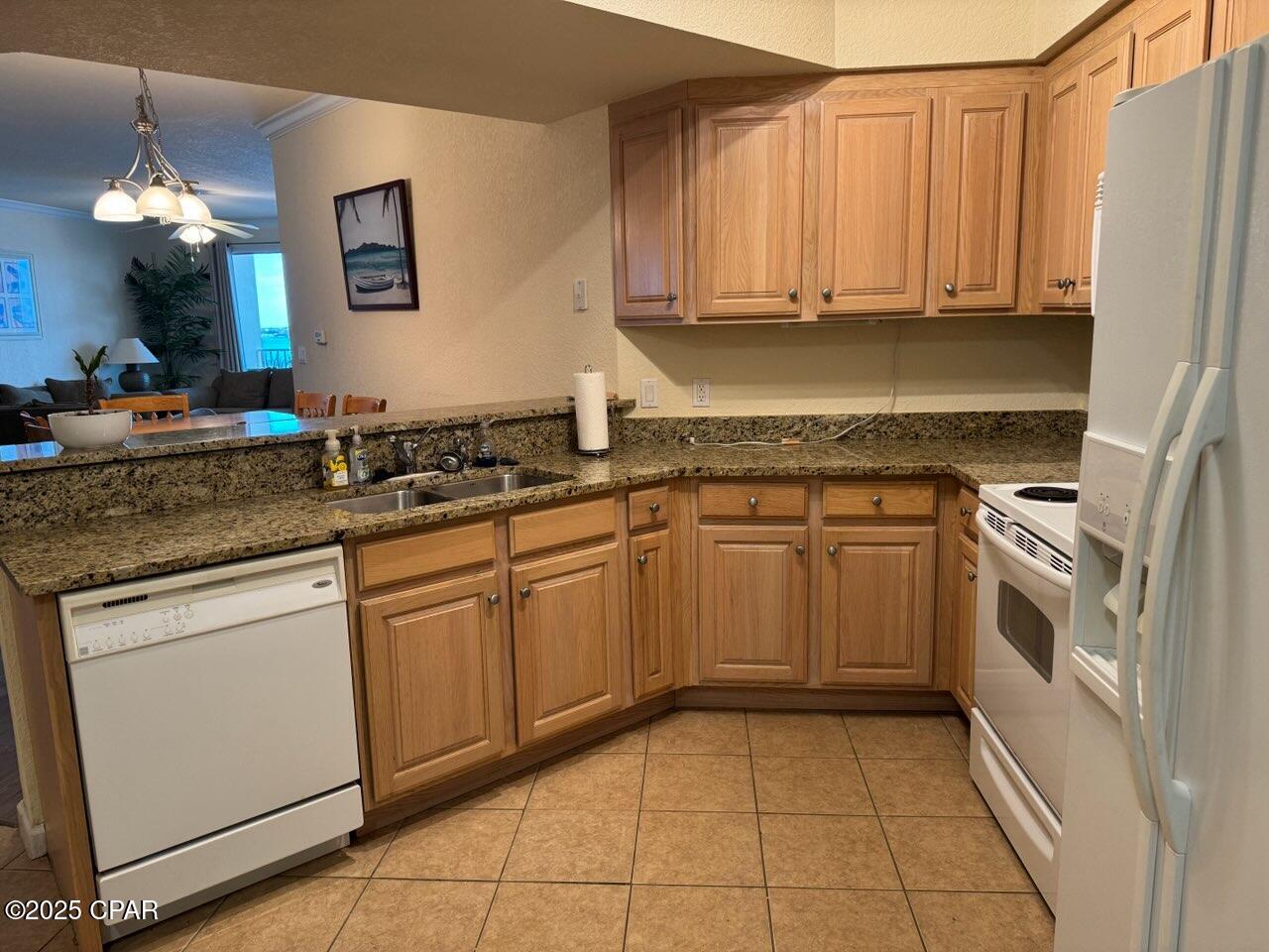 Hibiscus By The Bay - Residential