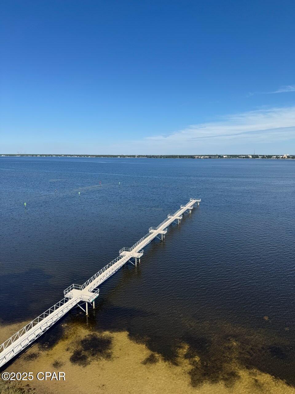 Hibiscus By The Bay - Residential