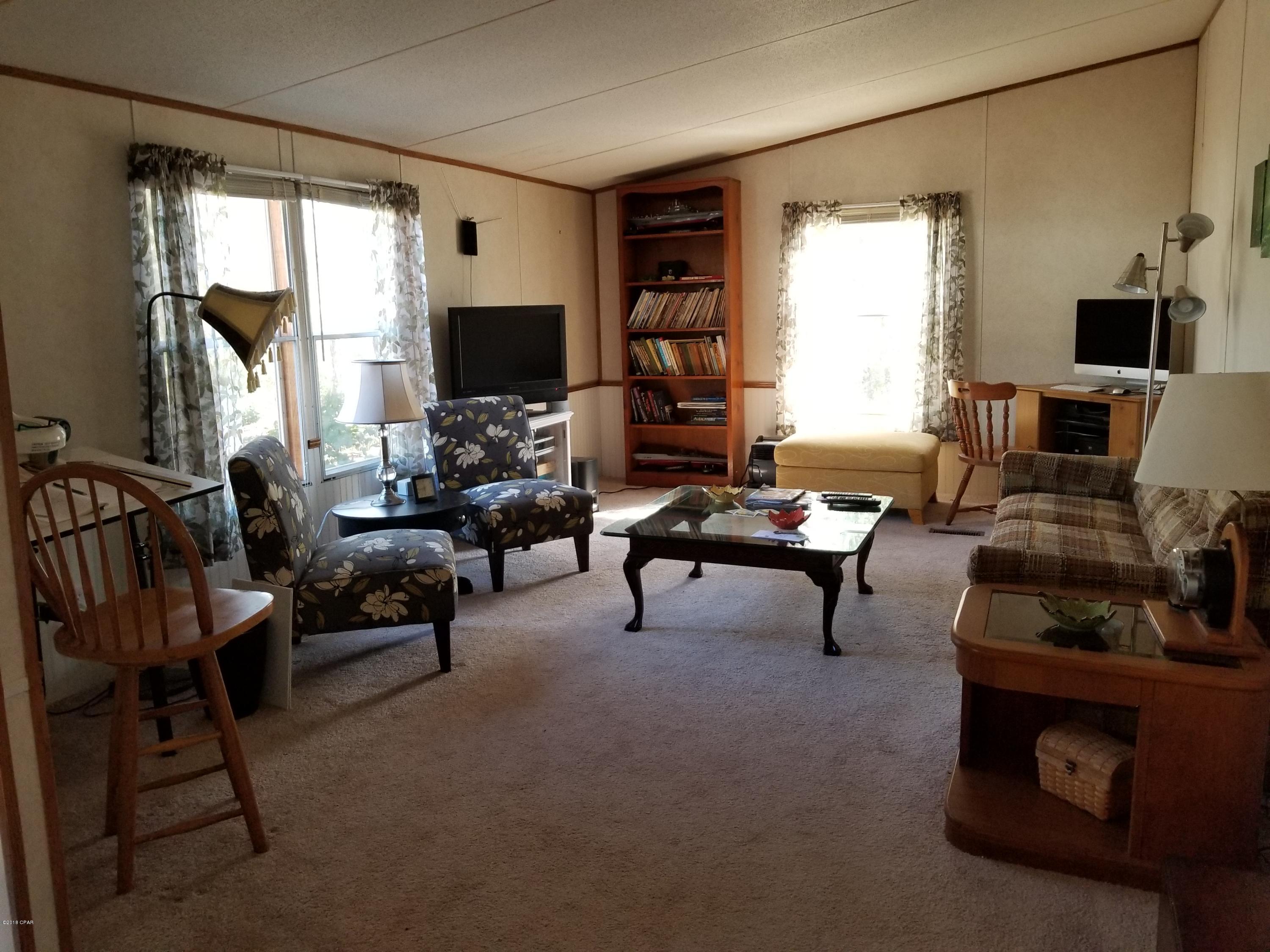 Leisure Lakes - Residential