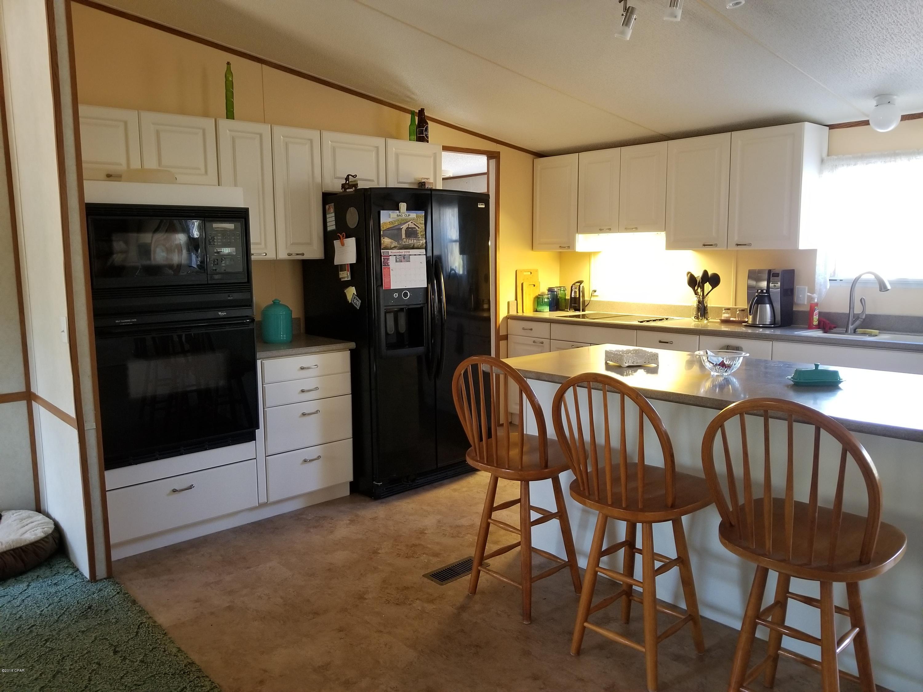 Leisure Lakes - Residential