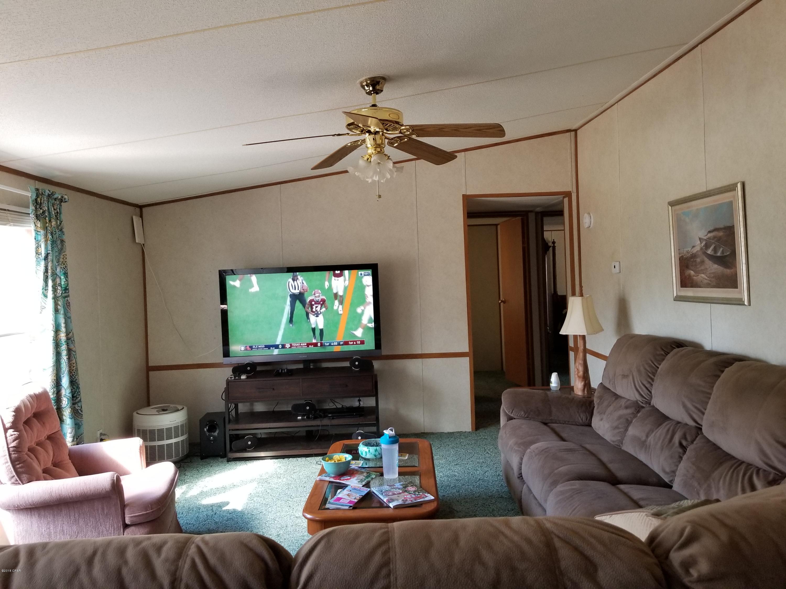 Leisure Lakes - Residential