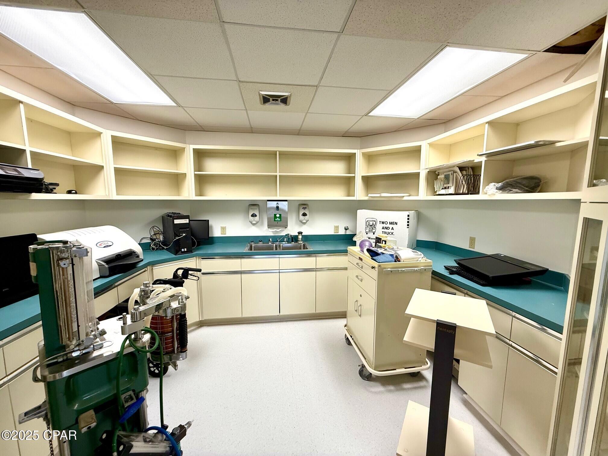 No Named Subdivision - Commercial Lease