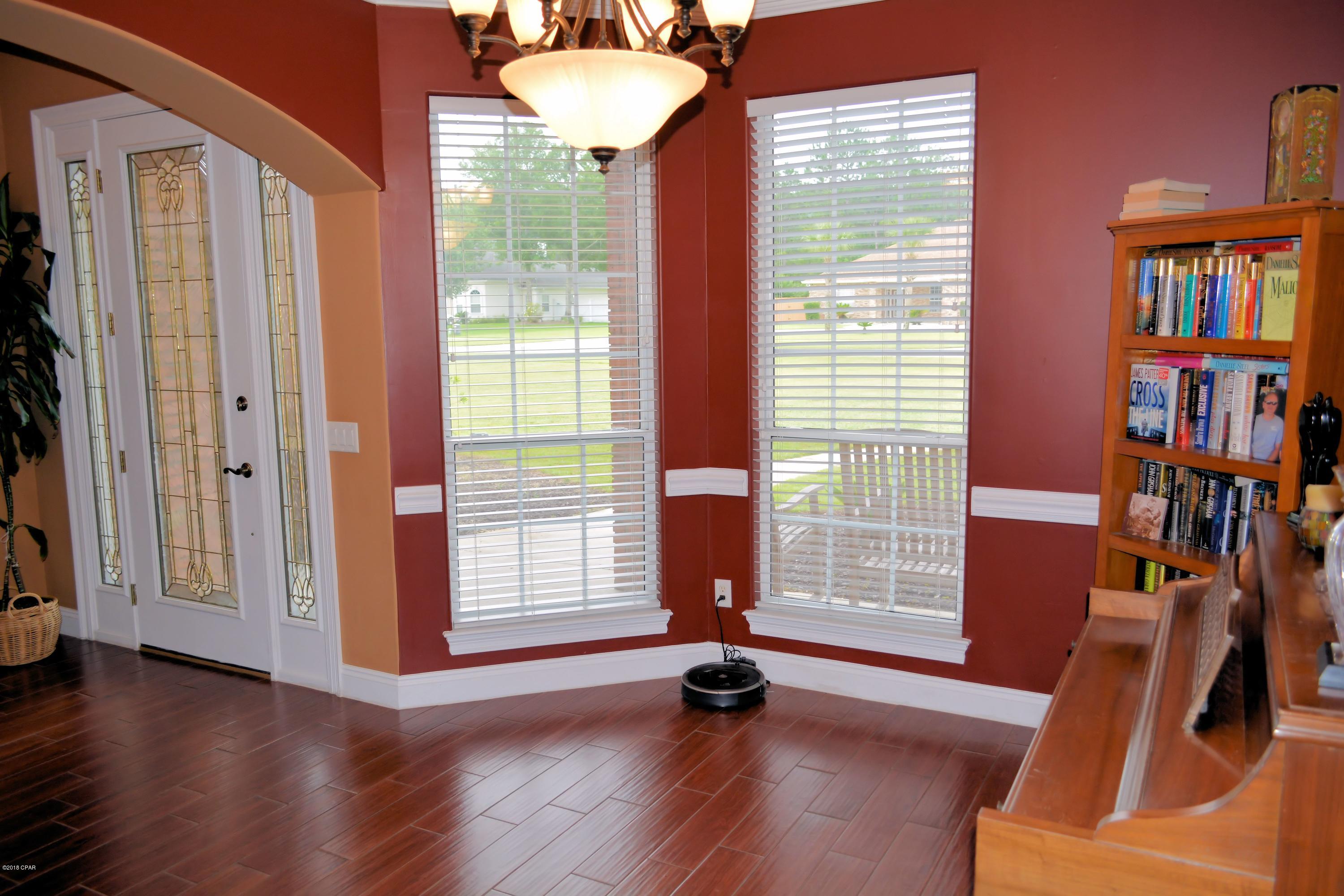 Mowat Highlands Ph VI - Residential