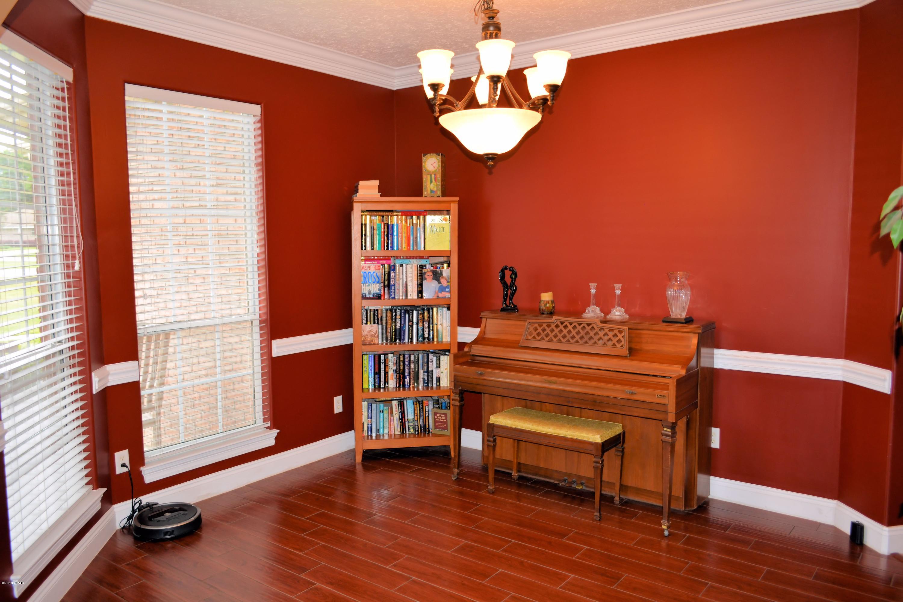 Mowat Highlands Ph VI - Residential