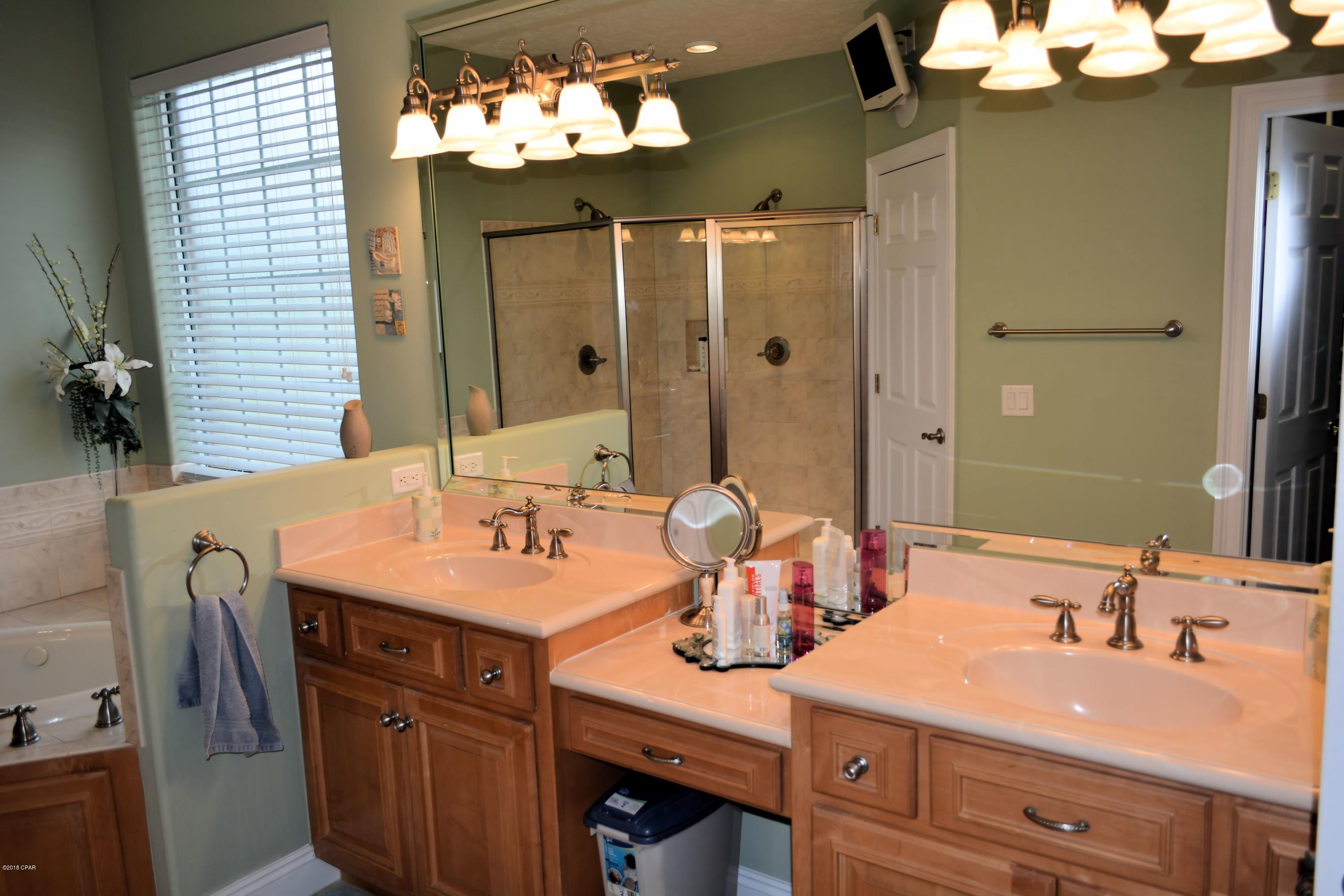 Mowat Highlands Ph VI - Residential