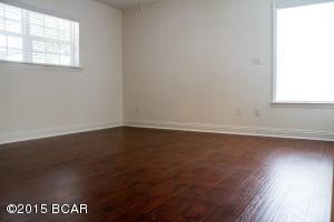 Twin Lakes Subd Unit 1 - Residential