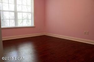 Twin Lakes Subd Unit 1 - Residential