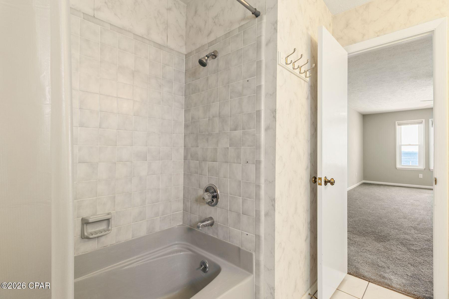 Venetian Villa - Residential