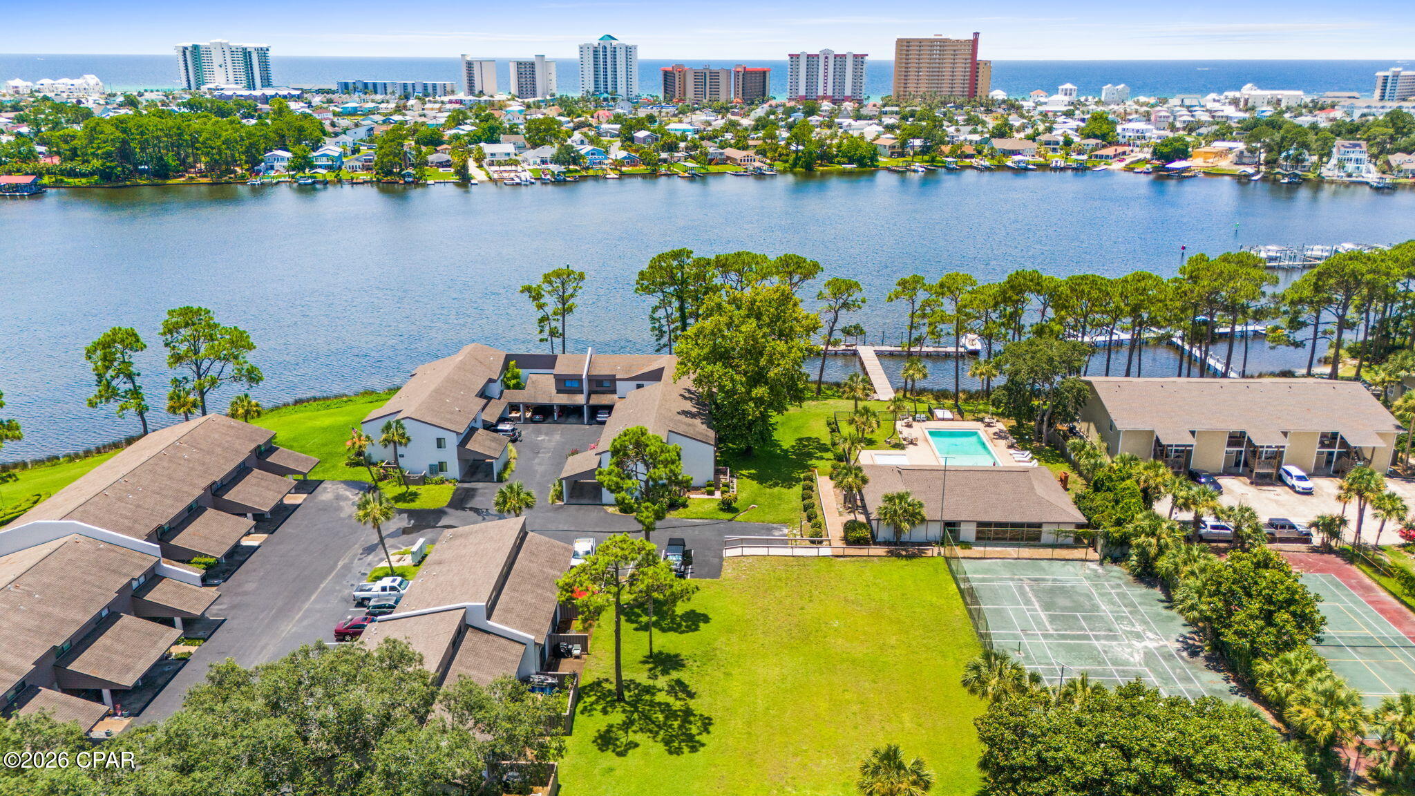 Palisades Condo Ph 1 - Residential