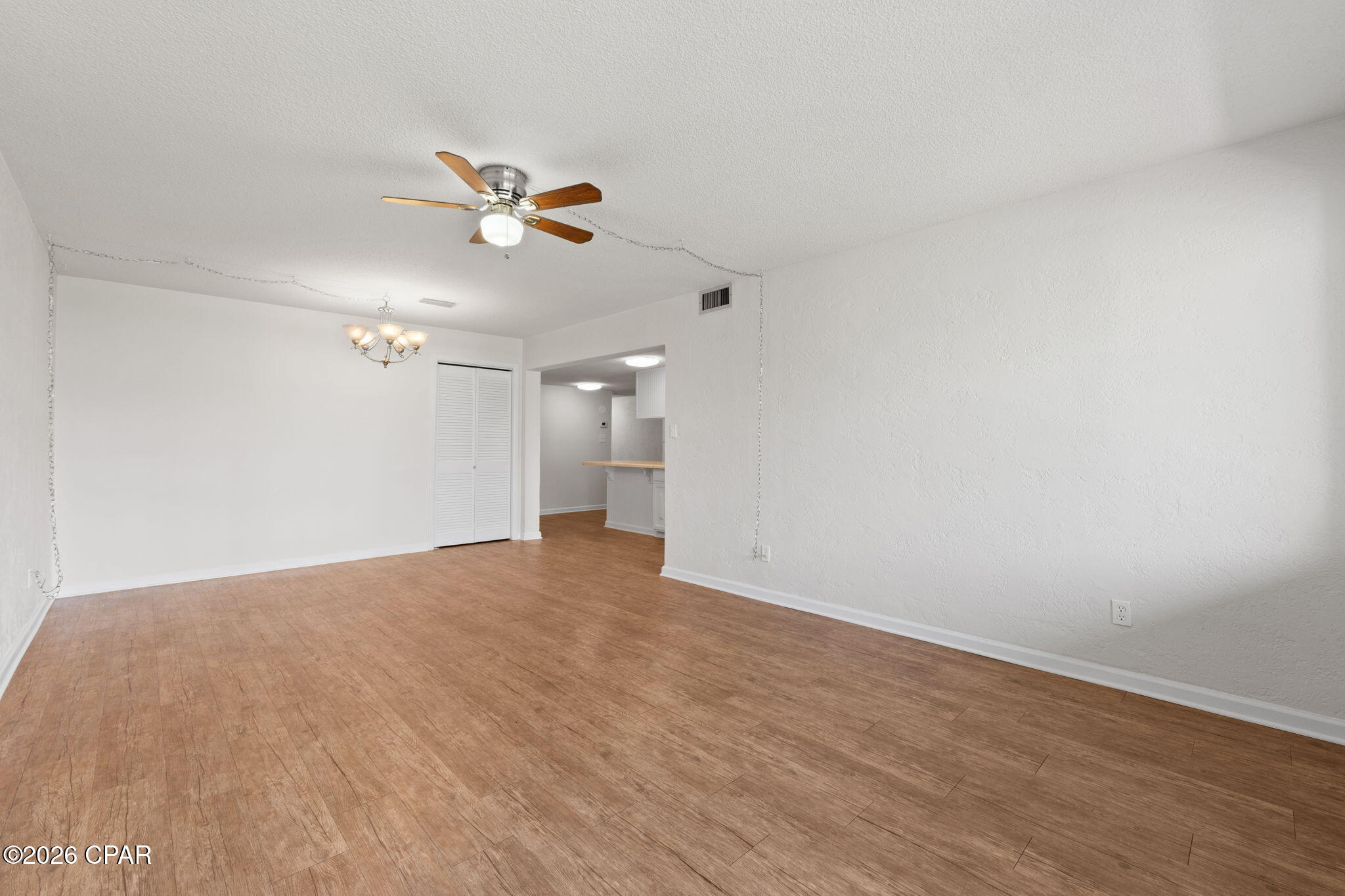 Palisades Condo Ph 1 - Residential