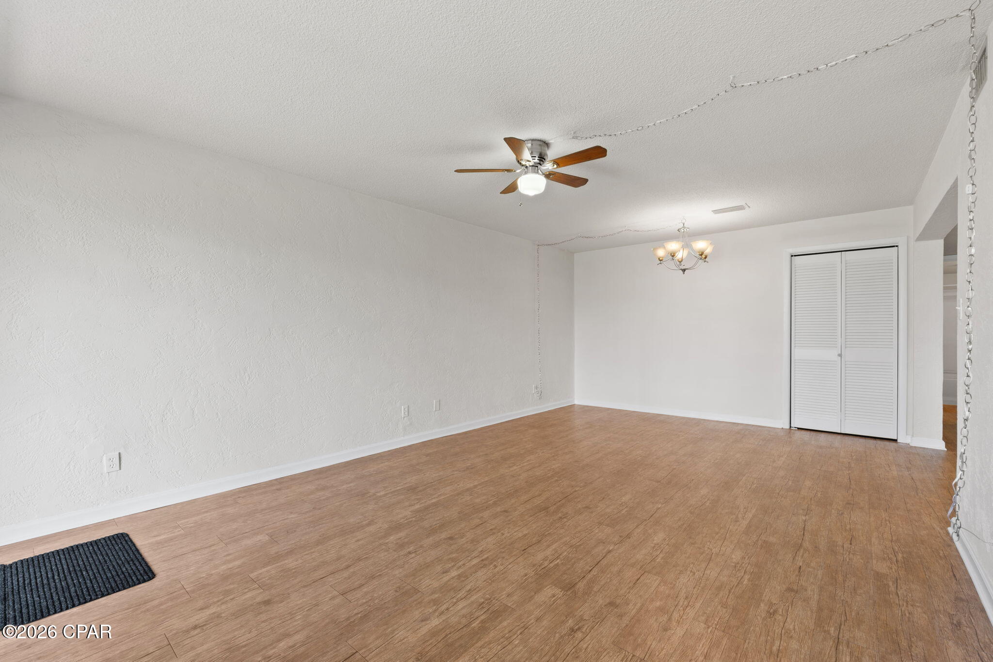 Palisades Condo Ph 1 - Residential