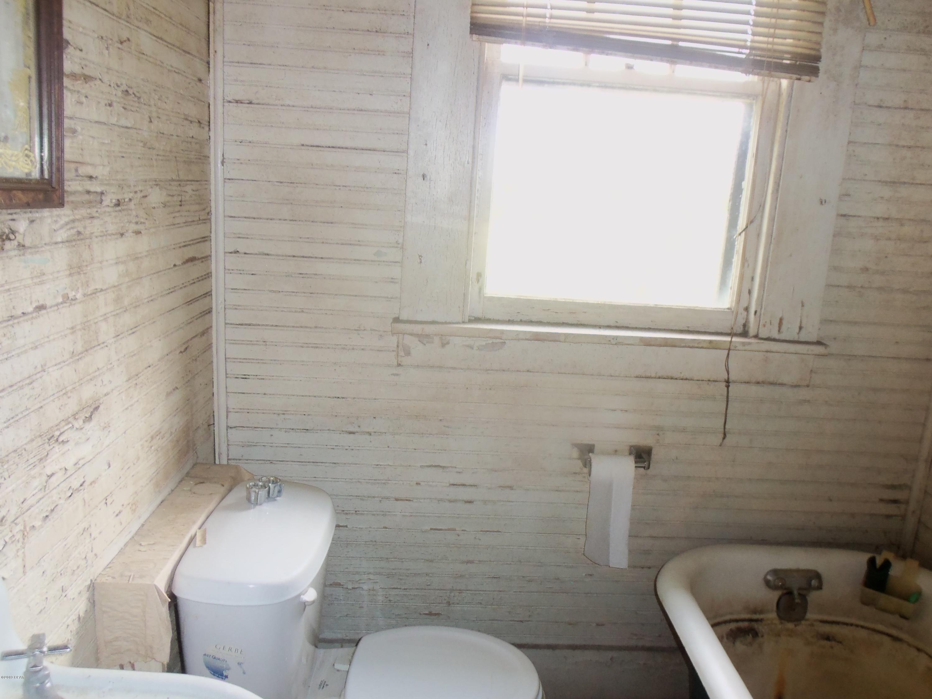 Sudduths 1st Add - Residential