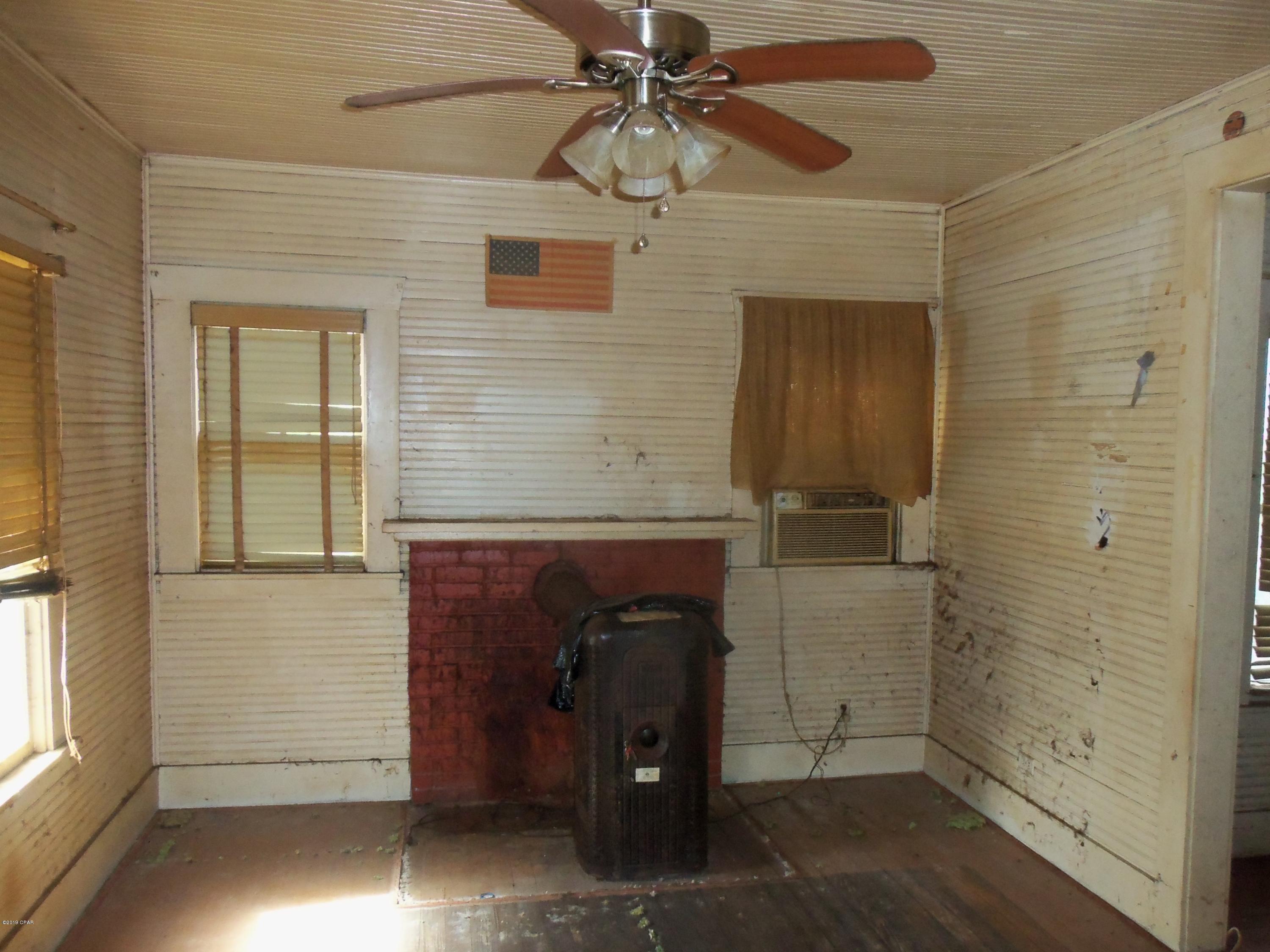 Sudduths 1st Add - Residential