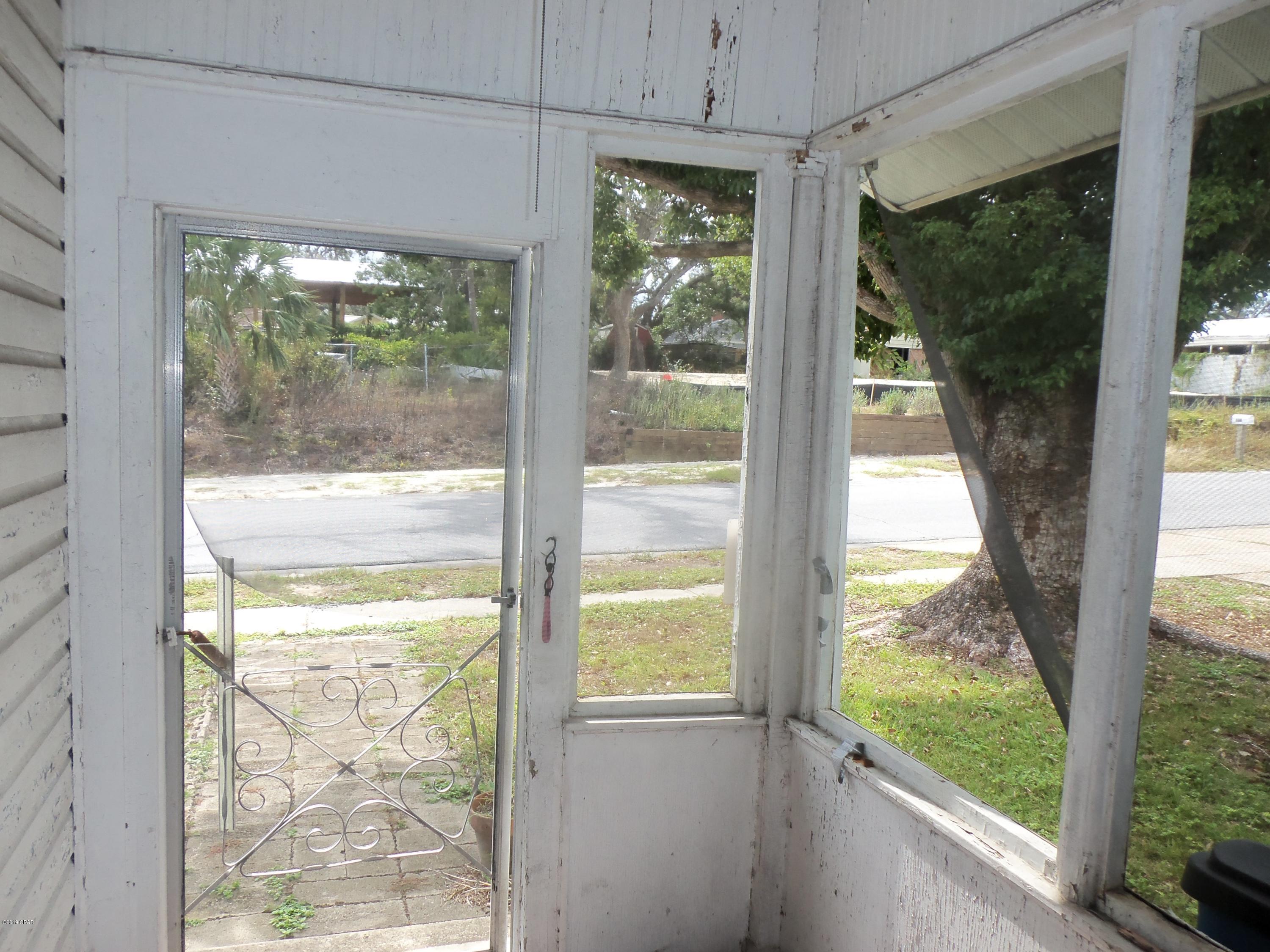 Sudduths 1st Add - Residential