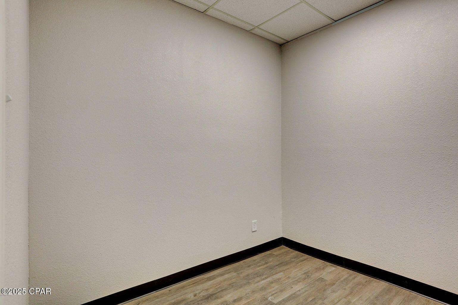 No Named Subdivision - Commercial Lease