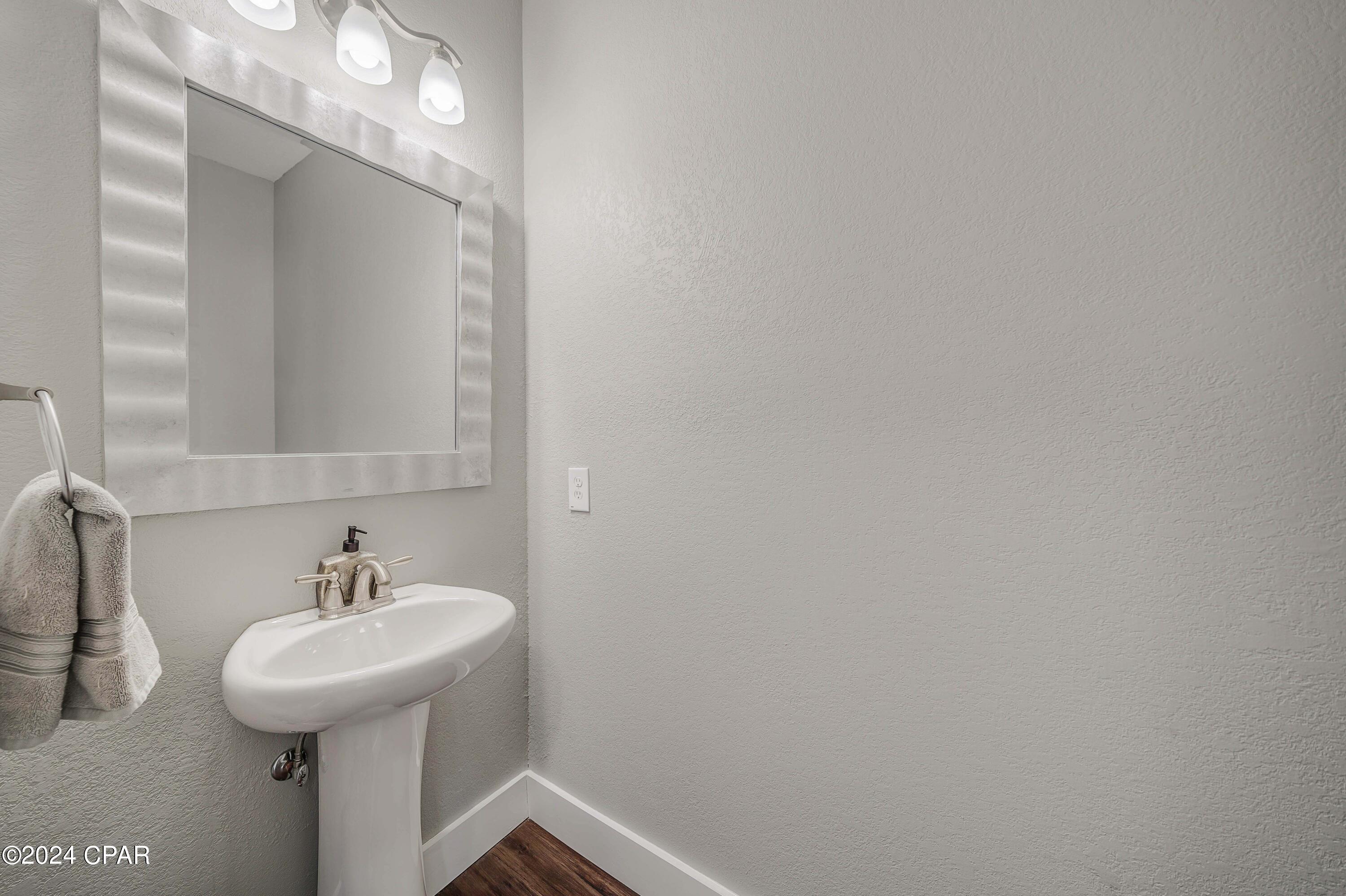 Magnolia Bay Club - Residential