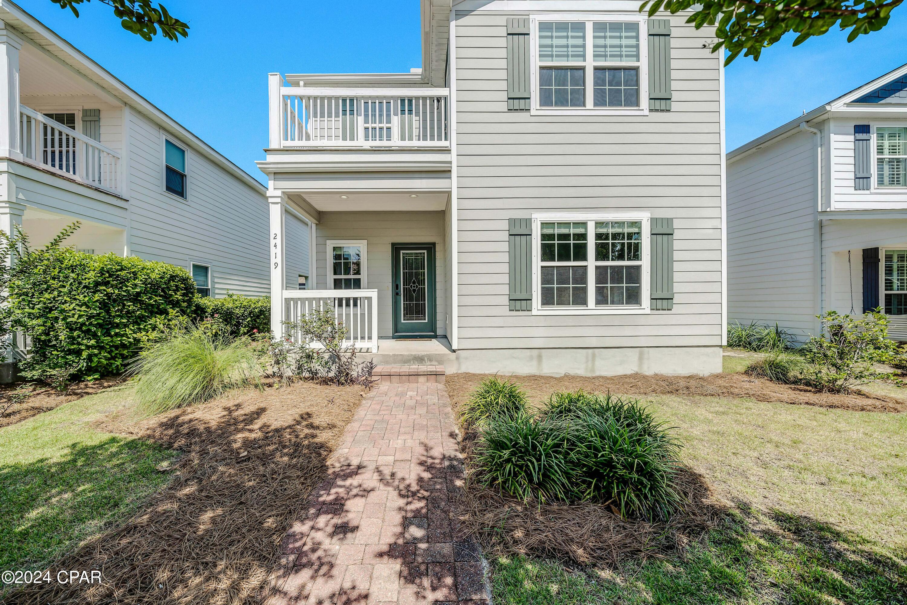 Magnolia Bay Club - Residential