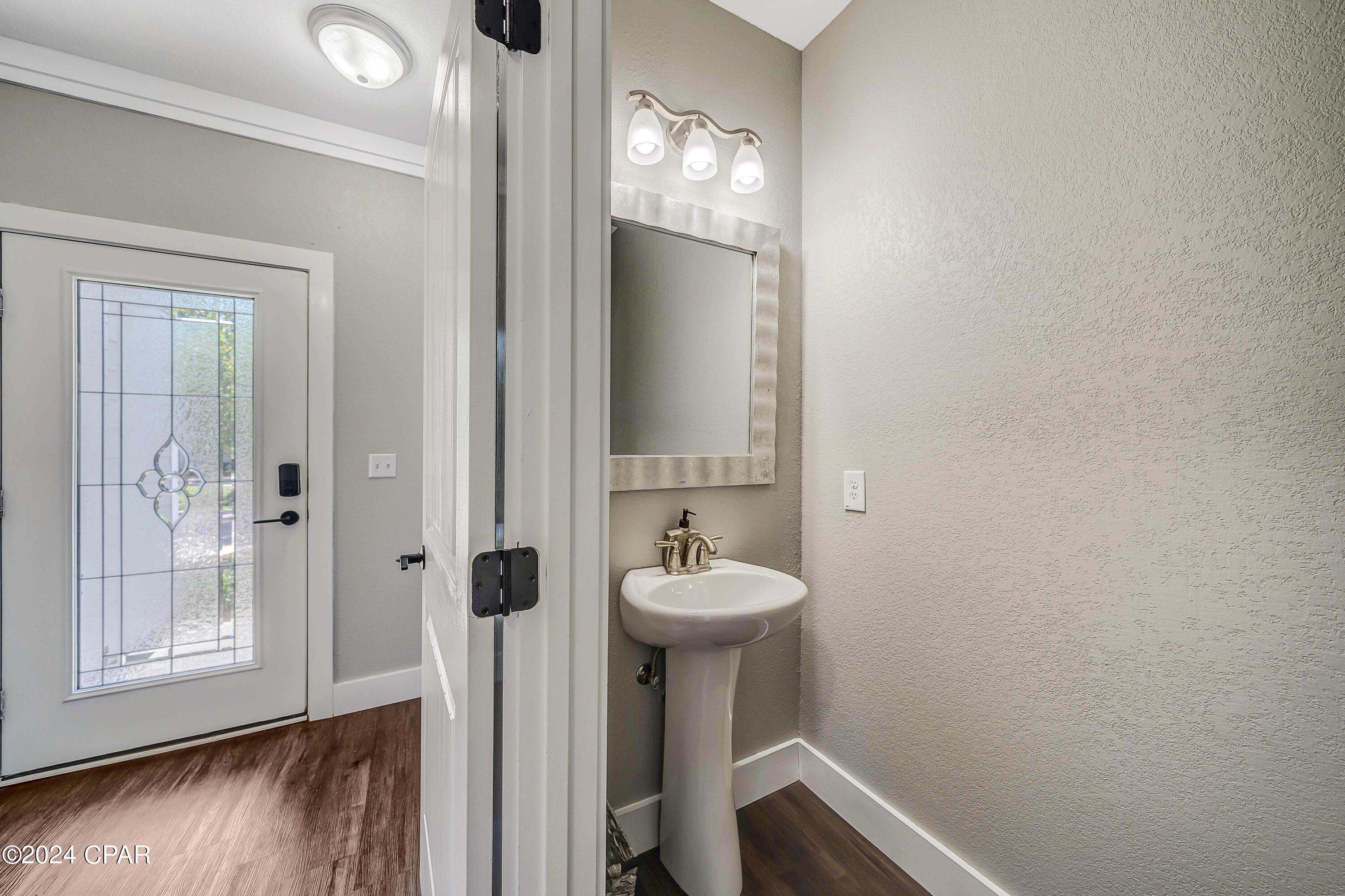 Magnolia Bay Club - Residential