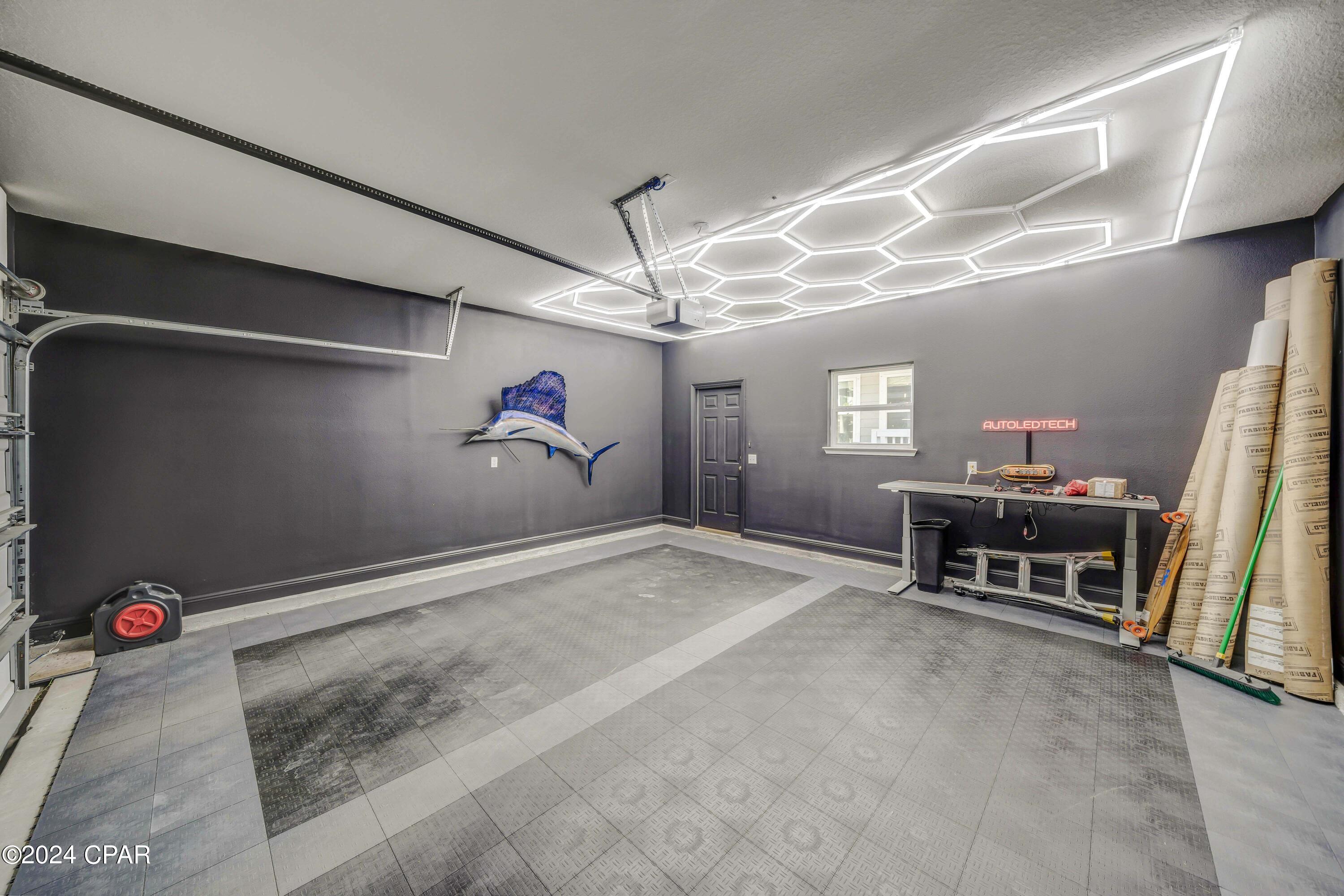 Magnolia Bay Club - Residential