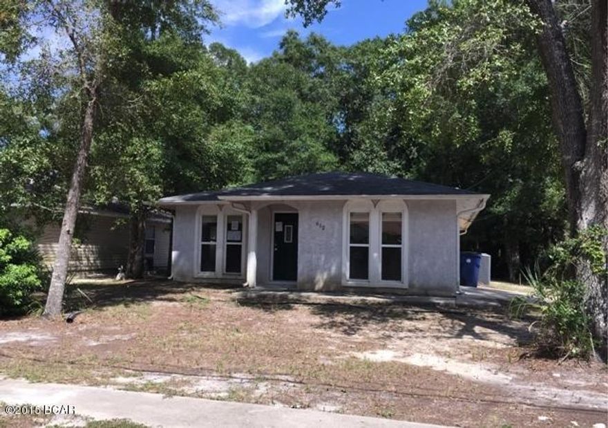 Charming 3 Bd / 2 Ba home situated on corner lot near Watson Bayou.  Open floor plan, breakfast bar & private fenced back yard.  This property is considered an IN (Insurable) Property by a FHA Appraiser & is in good condition. Buyers may use FHA financing (203b) most common type of FHA. Please see attached PCR for details.  Available to Owner Occupants for 15 days from list date.