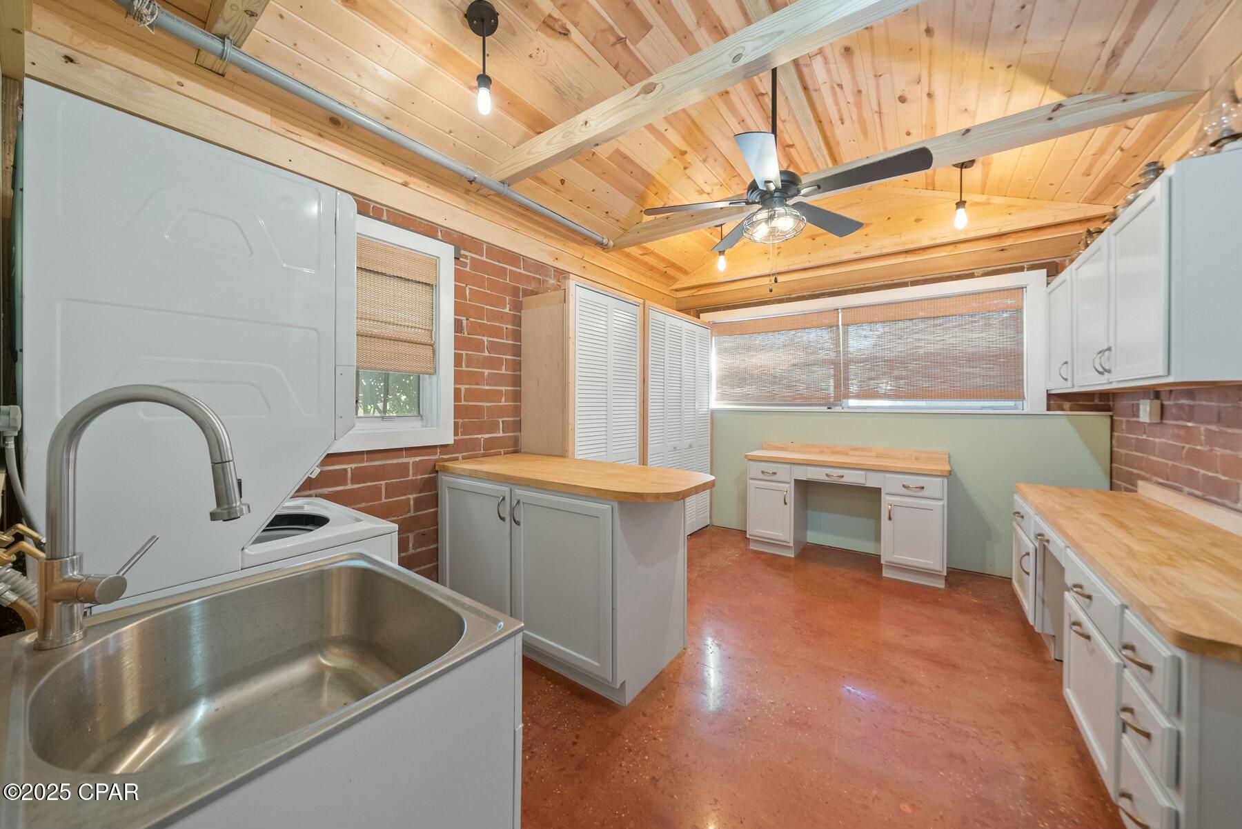 Sudduths 10Th Add - Residential