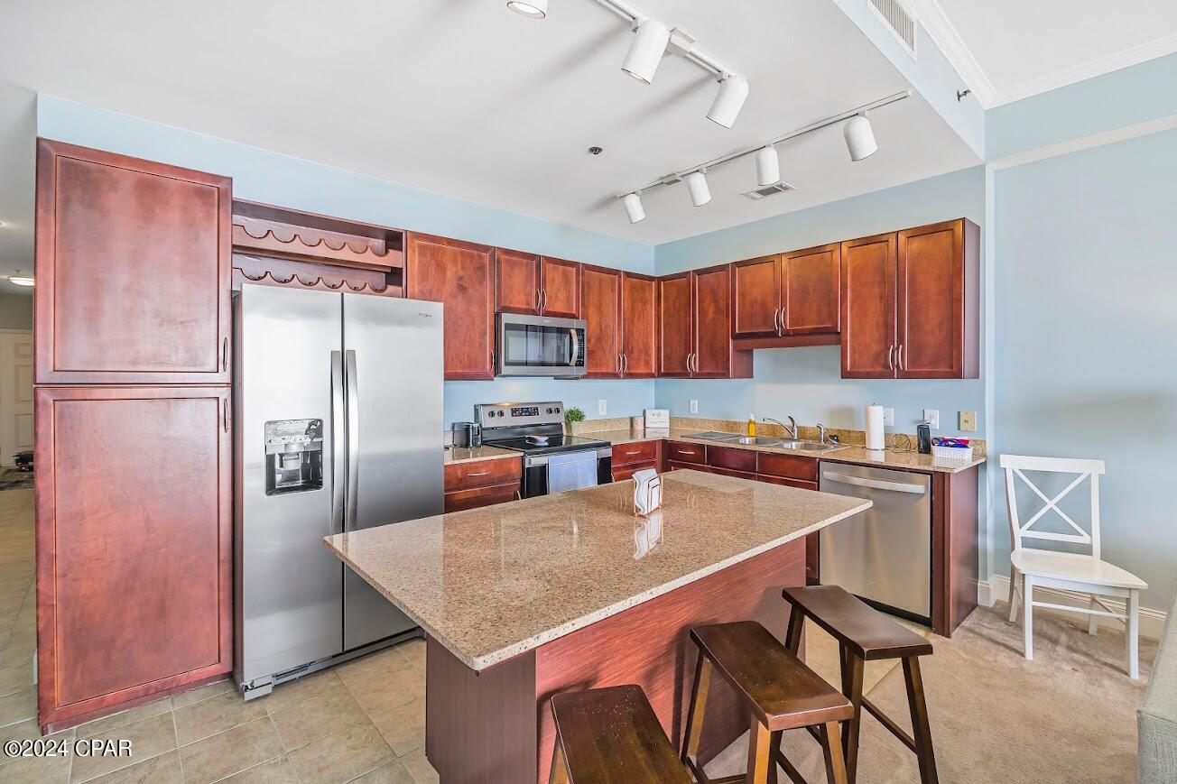 Laketown Wharf - Residential