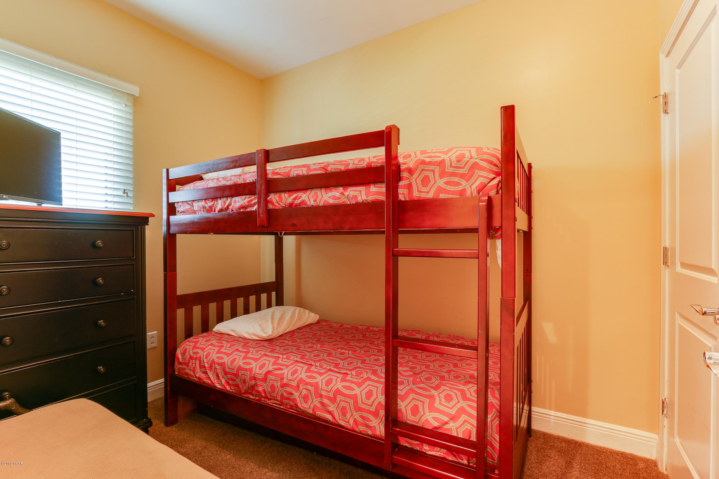 Sterling Breeze - Residential