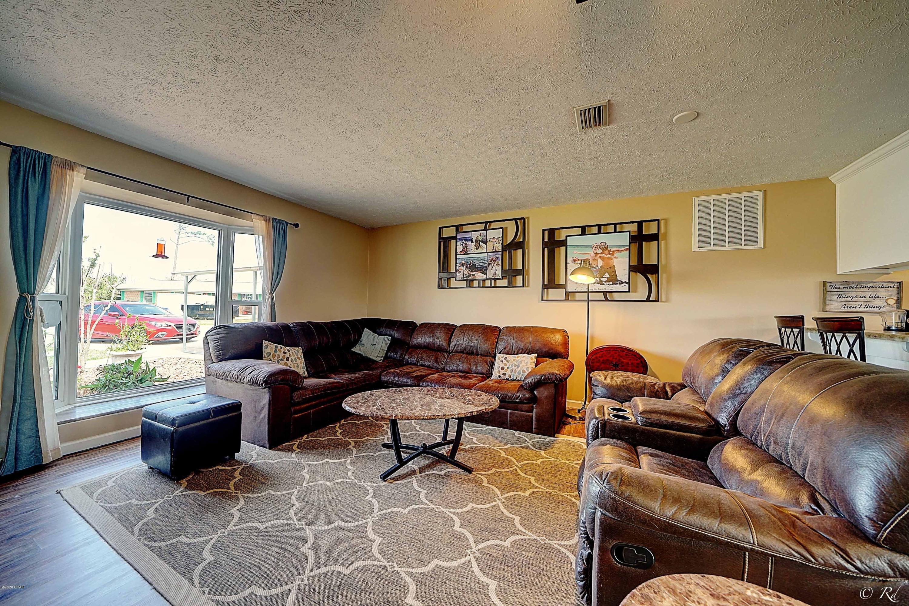 Meadowbrook Estates - Residential