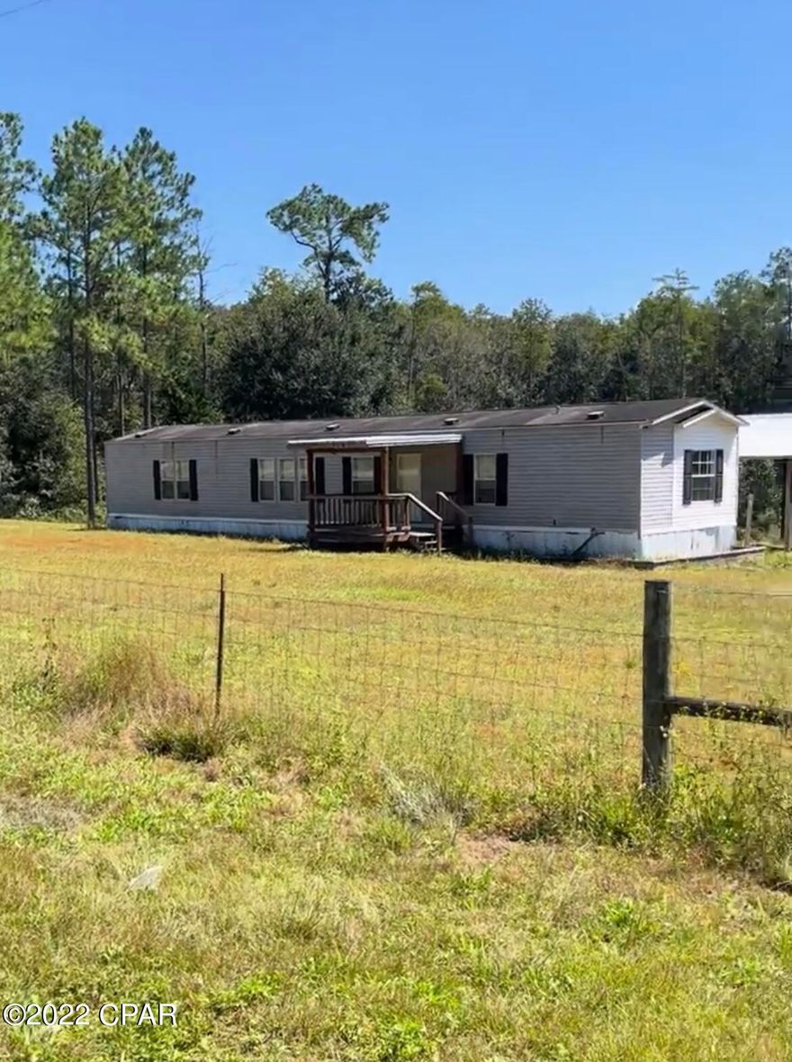 Entered for comp purposes only. Home had damaged roof and was not remodeled.