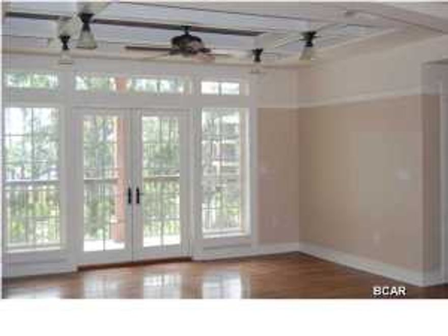 New REDUCED bank requested list price on this short sale! ONLY 2 bedroom condo available in Lakeside lodge and priced competitively to sell quick! Lakeside living at its finest. Incredible views of Lake Powell and community amenities that are usually found only in properties at a much higher price point. Tastefully designed 2 bed/2 bath that is full of architectural detail and finishes. High, coffered ceilings, large living spaces, hardwood floors, limestone floors and counter tops in bath, kitchen is a chef's dream with upgraded appliances AND GAS stove top. Property amenities include: boathouse, 2 pools, fully equipped fitness center, golf, tennis center, covered gazebo w/fireplace, lakeside fire pit, library/owner's lounge, children's playground and boathouse includes access to