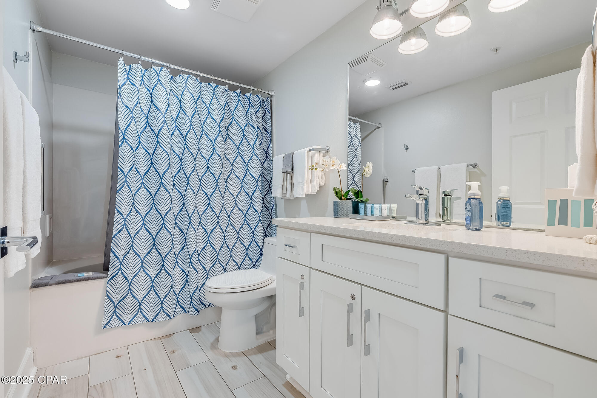 Majestic Beach Tower I - Residential