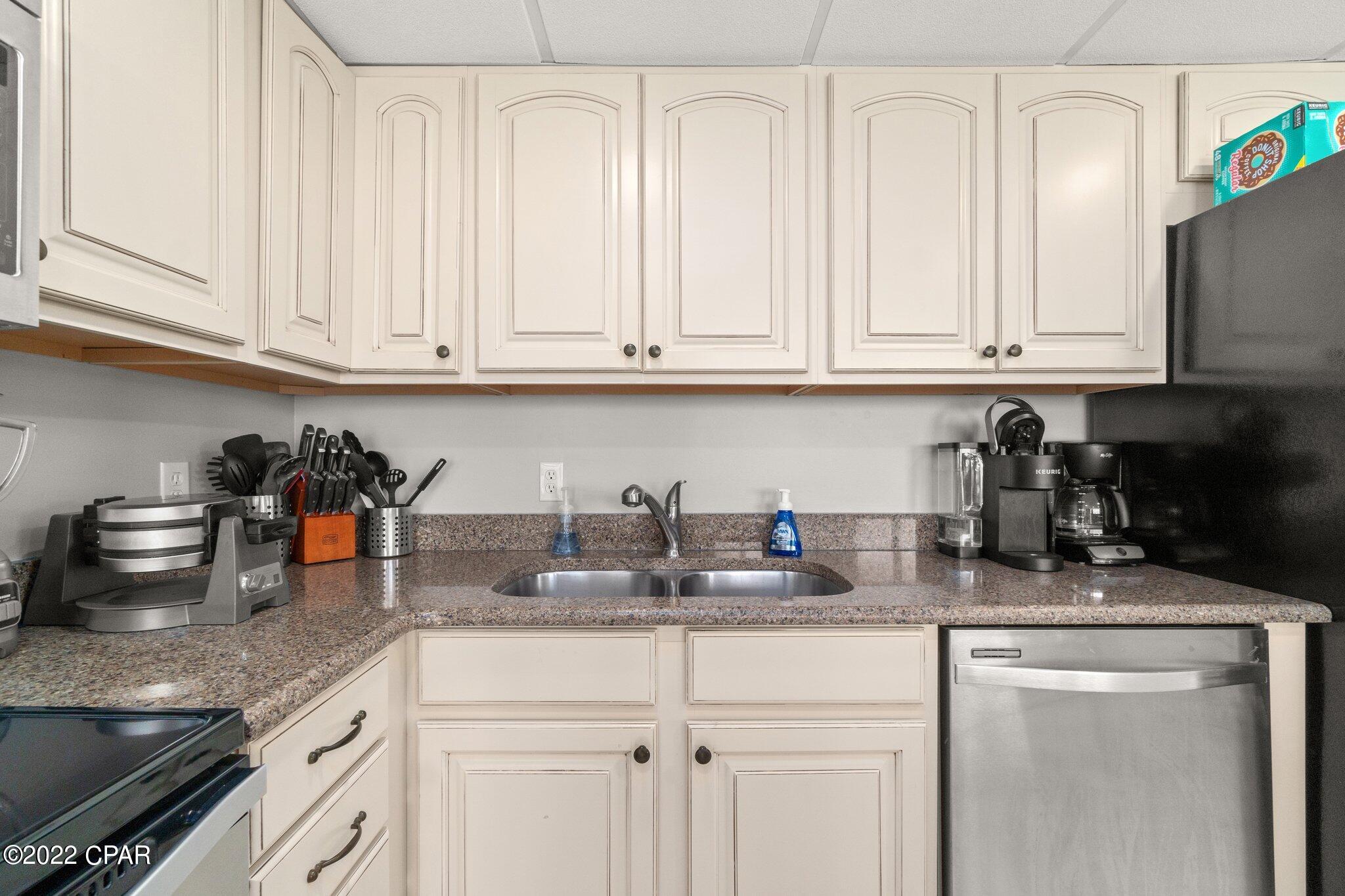 Edgewater Tower I - Residential