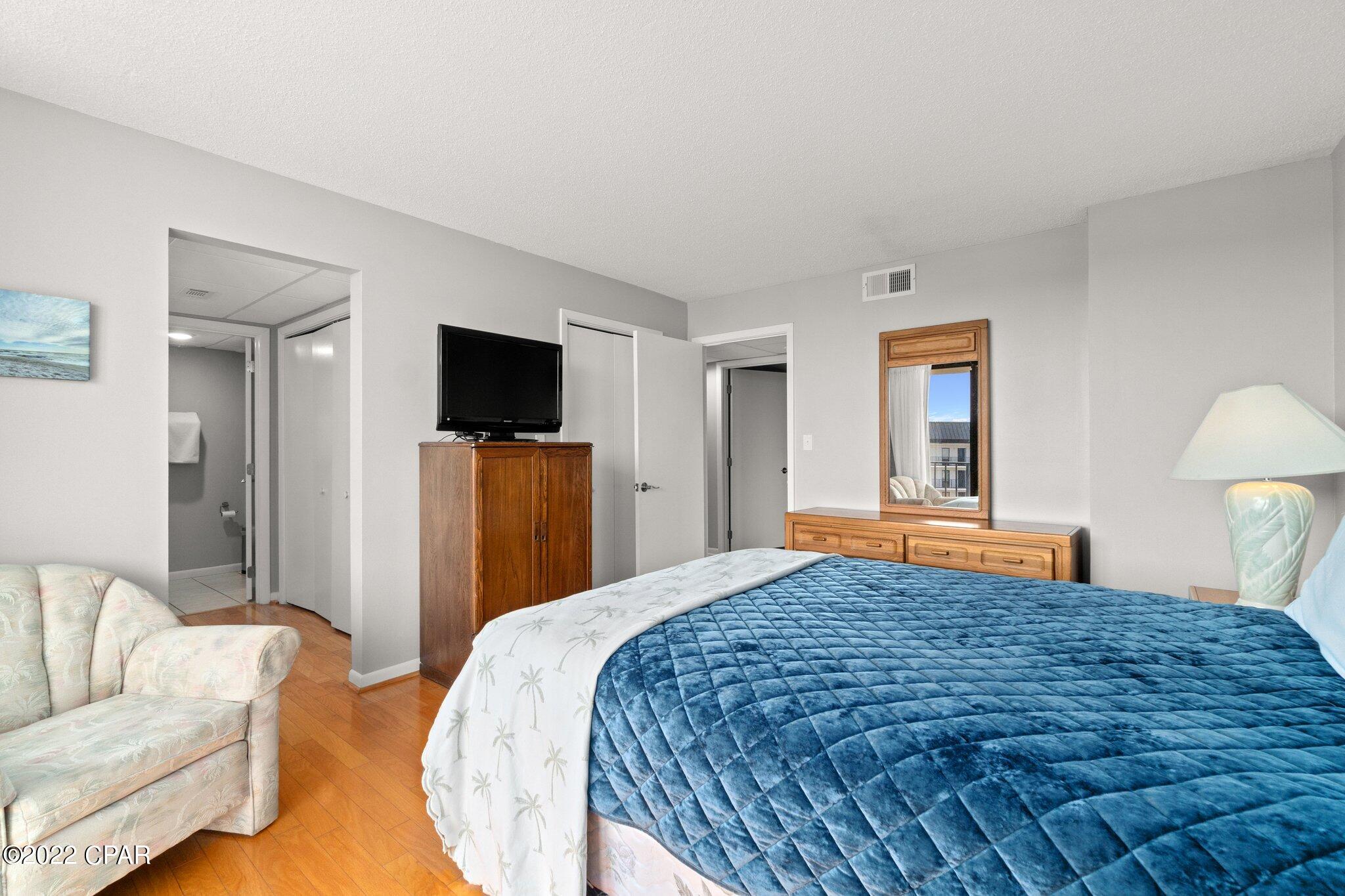 Edgewater Tower I - Residential