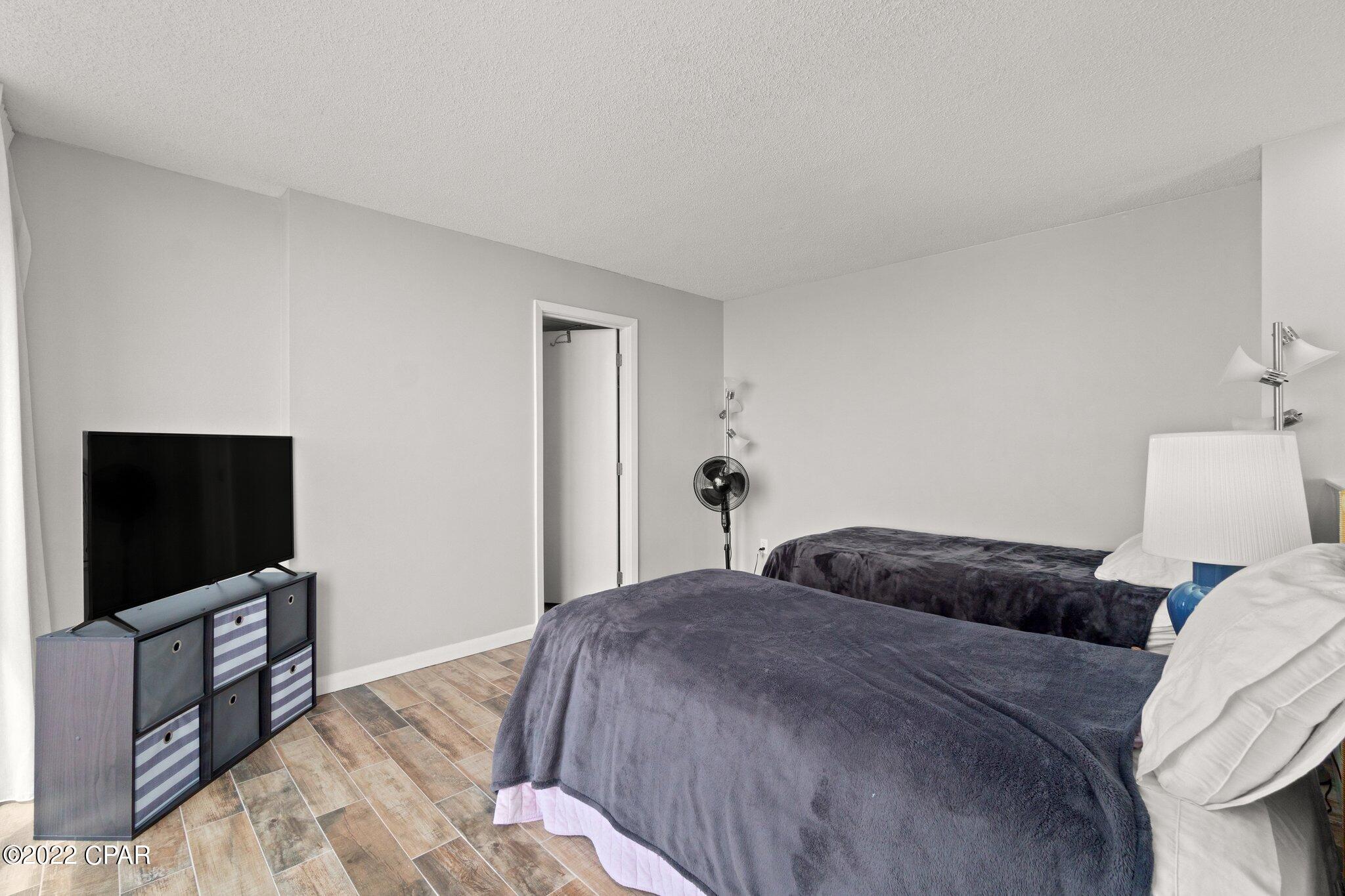 Edgewater Tower I - Residential