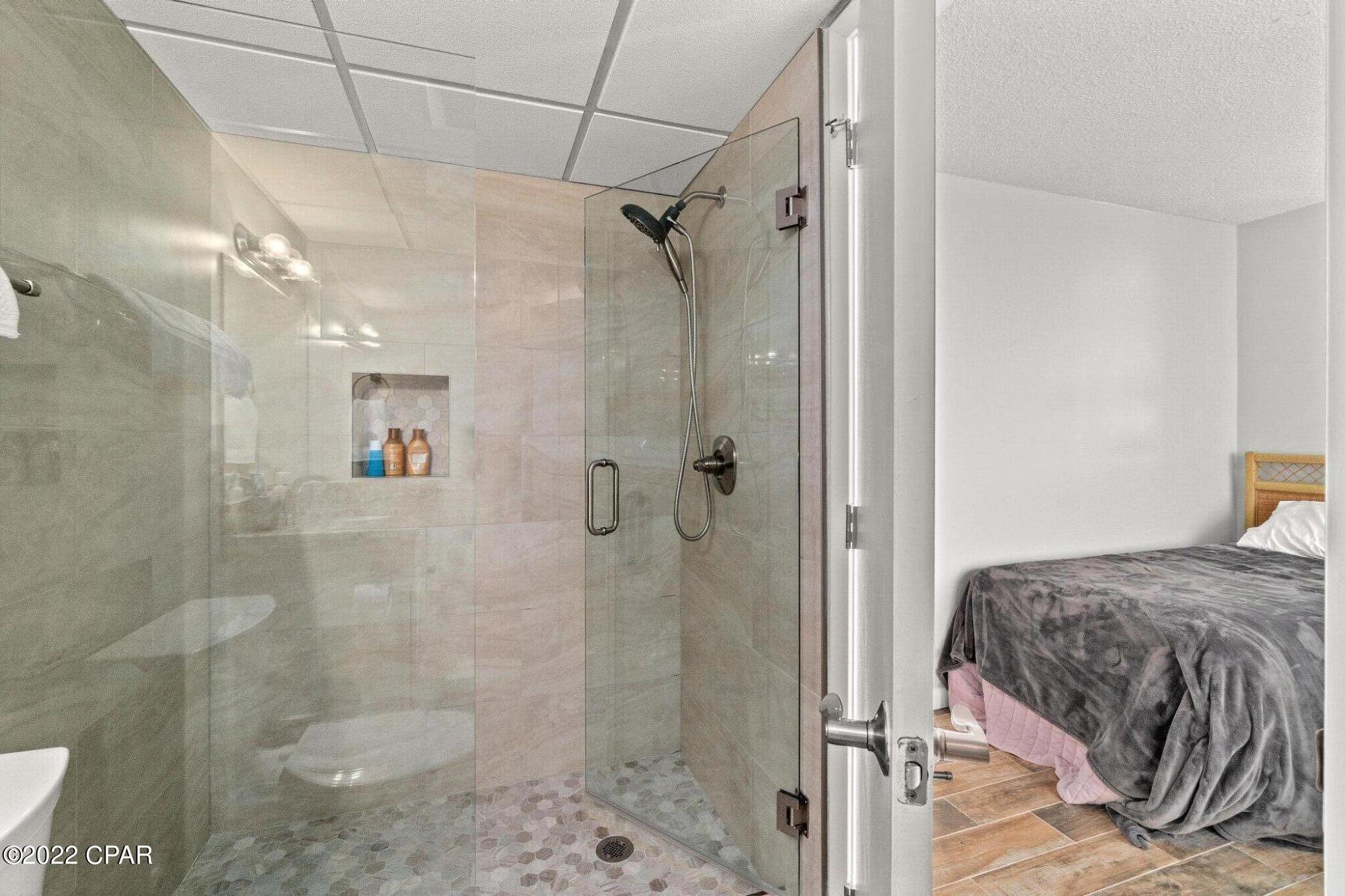 Edgewater Tower I - Residential