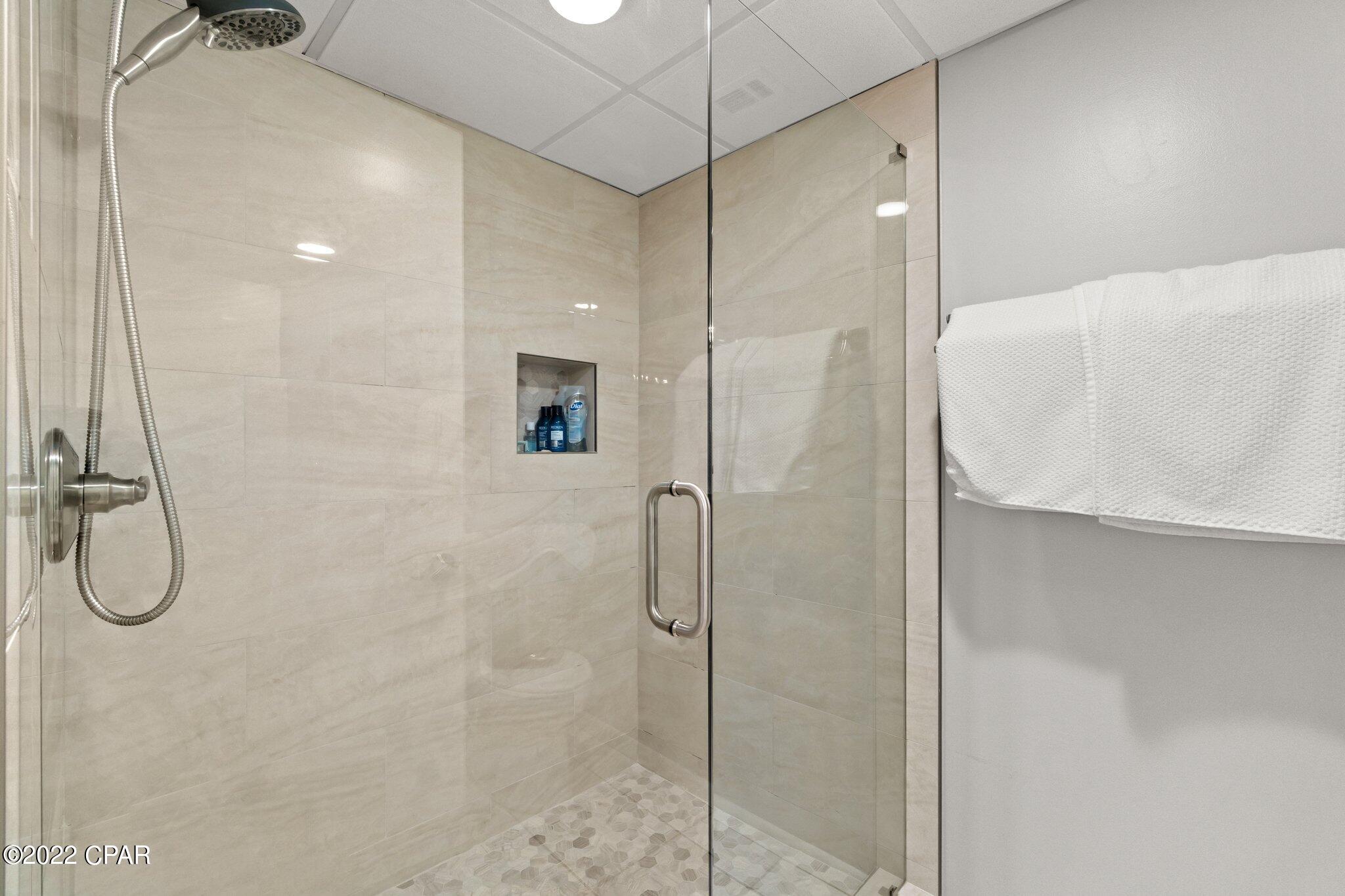 Edgewater Tower I - Residential