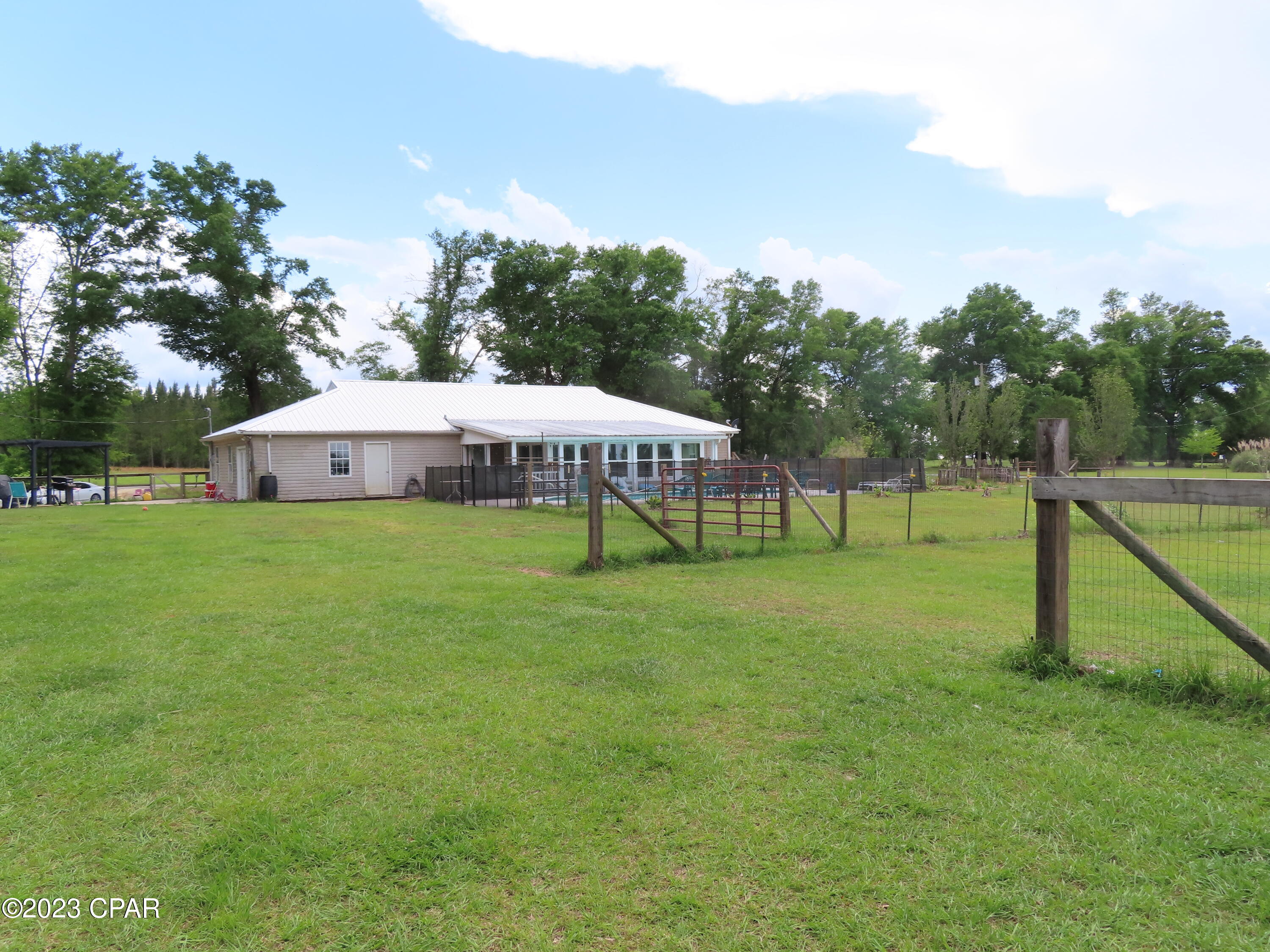 [No Recorded Subdiv] - Residential