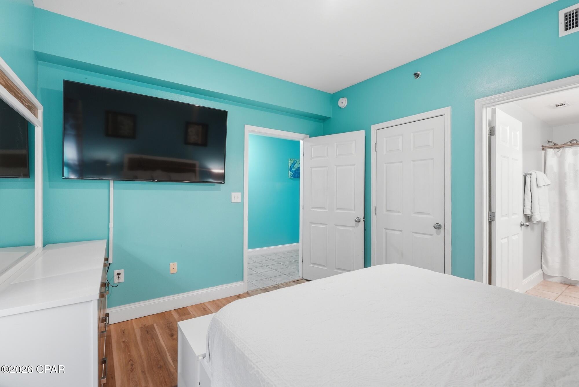 Laketown Wharf - Residential