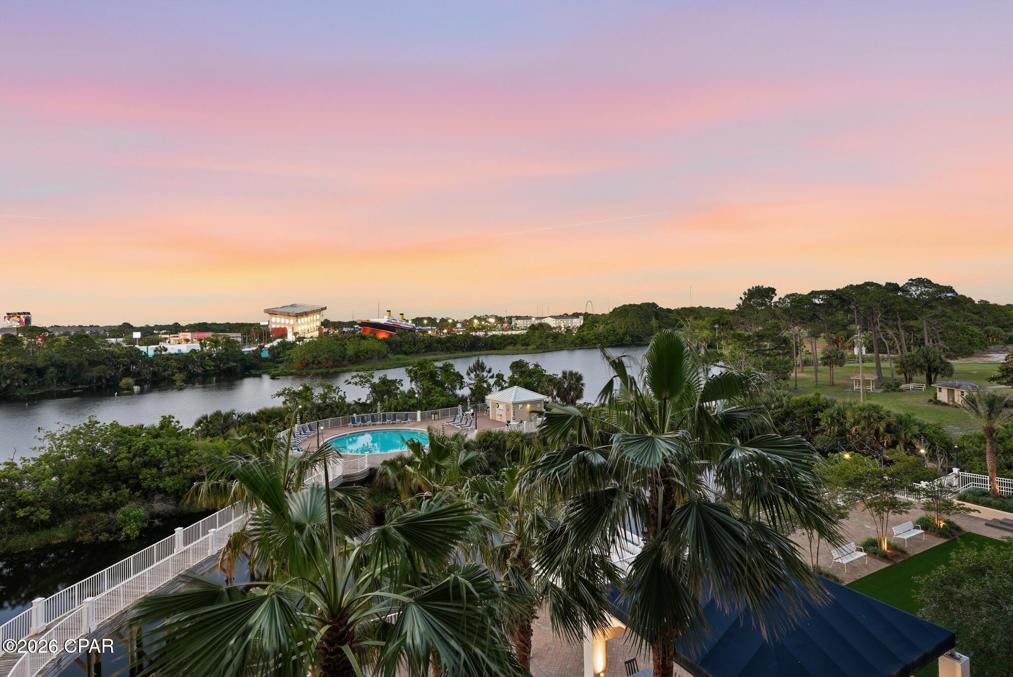 Laketown Wharf - Residential