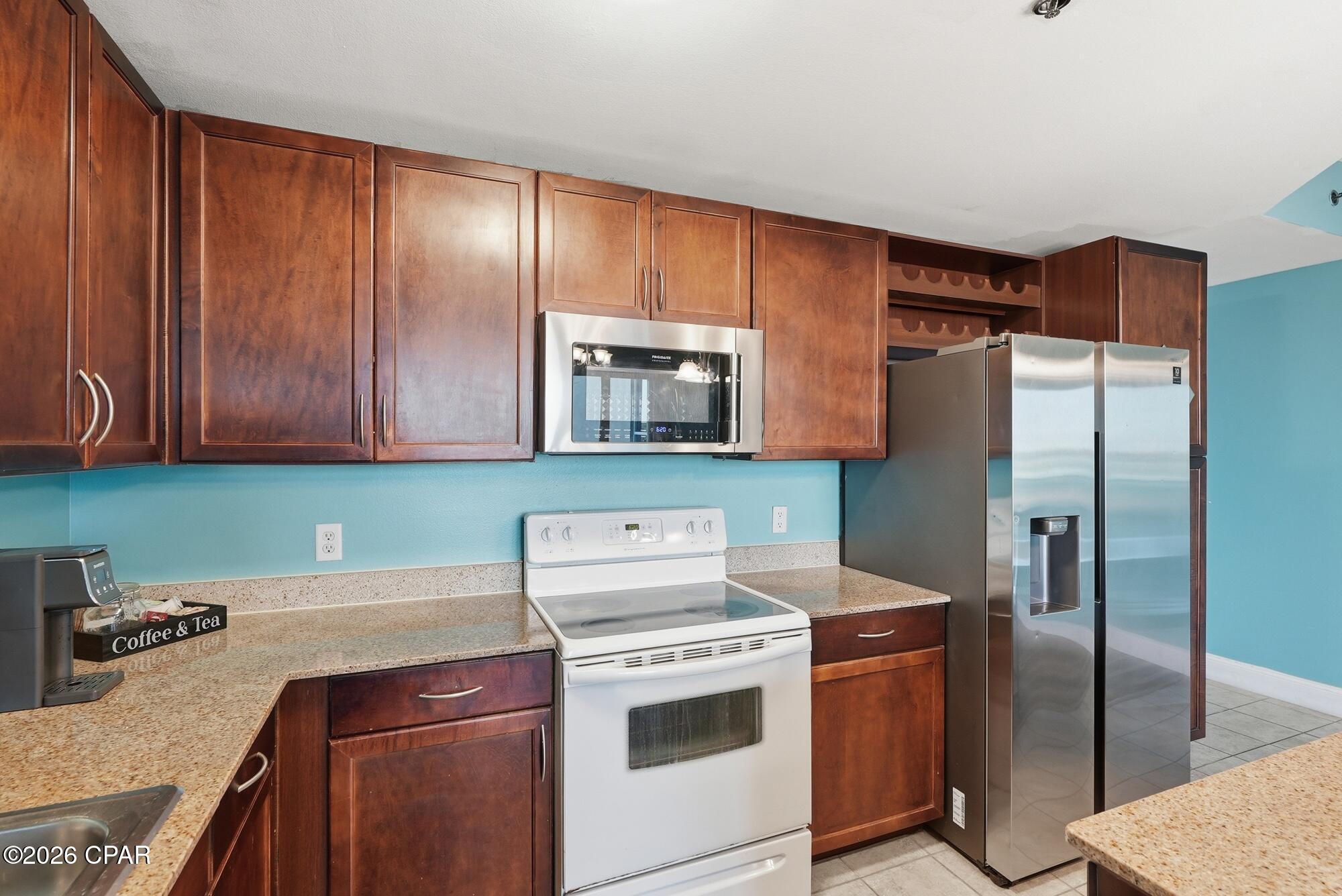 Laketown Wharf - Residential