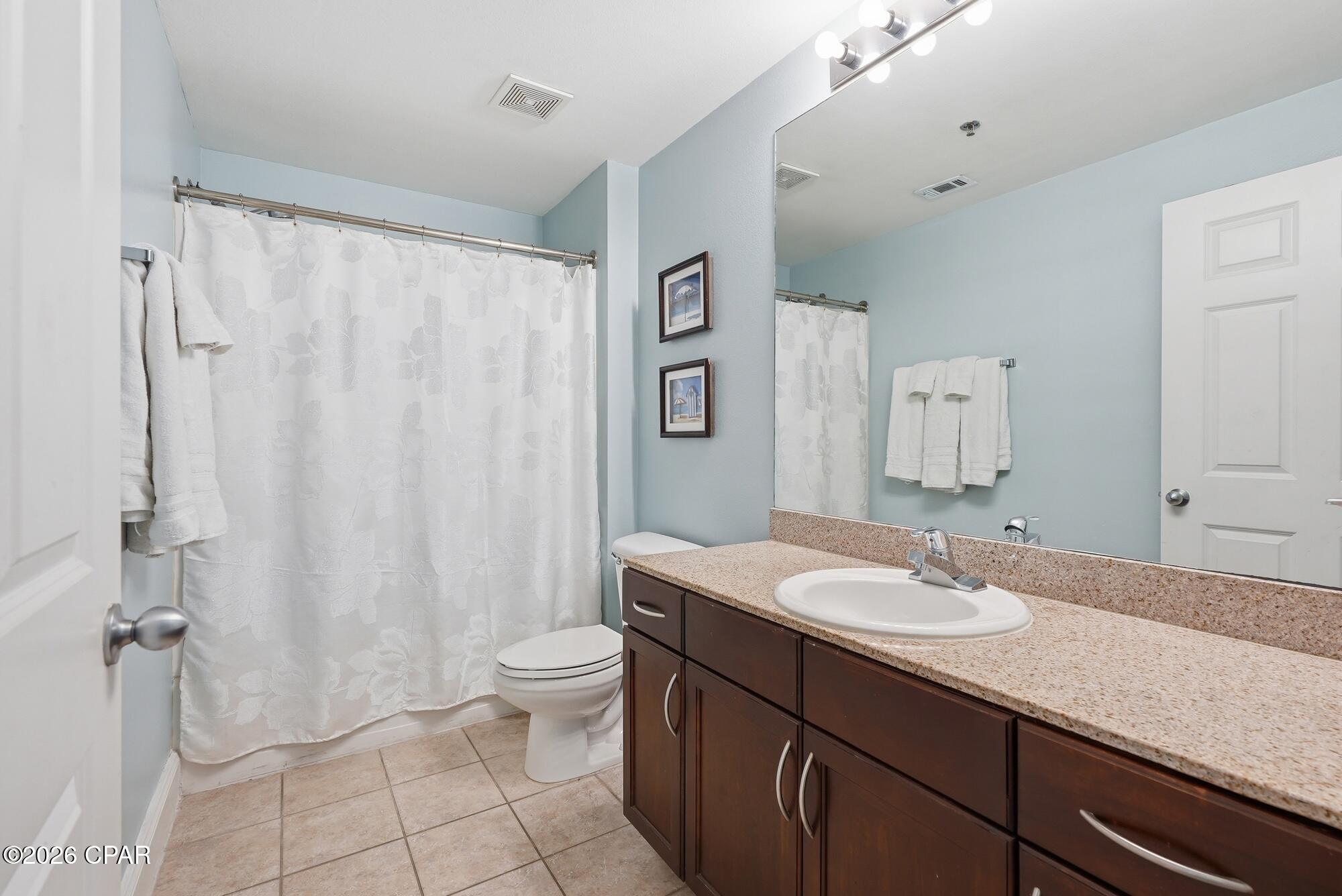 Laketown Wharf - Residential