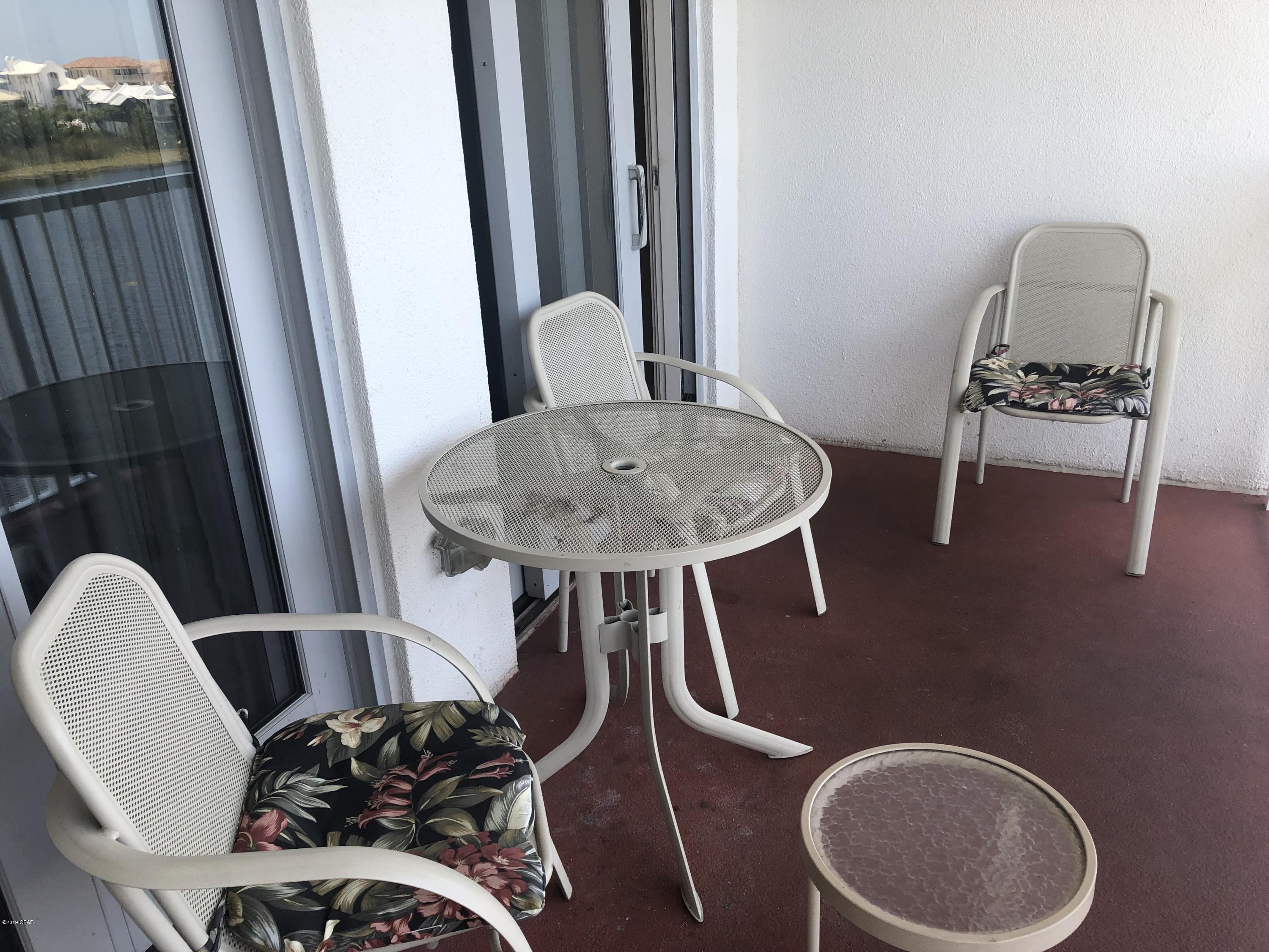 Carillon Beach Inn - Residential