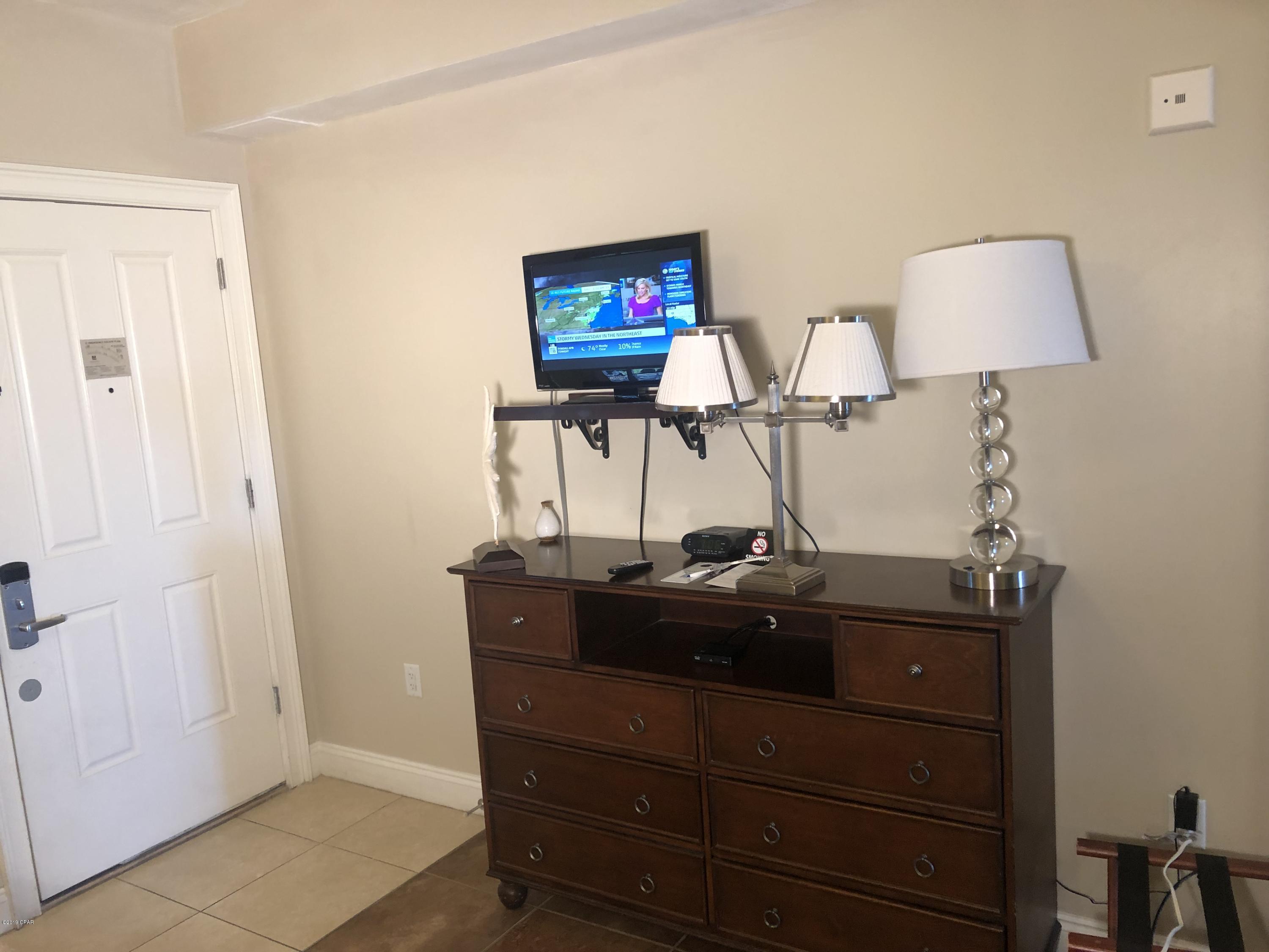 Carillon Beach Inn - Residential