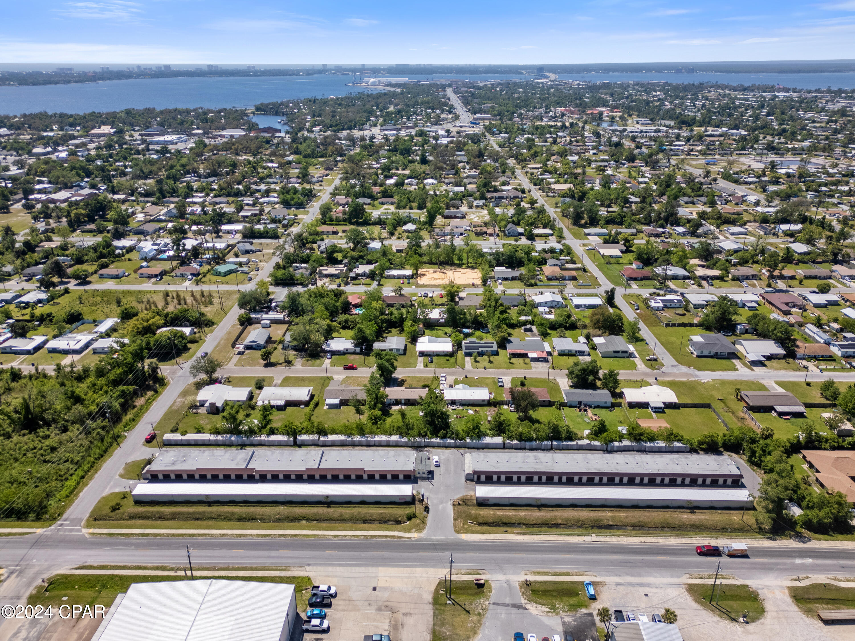 [No Recorded Subdiv] - Commercial Sale